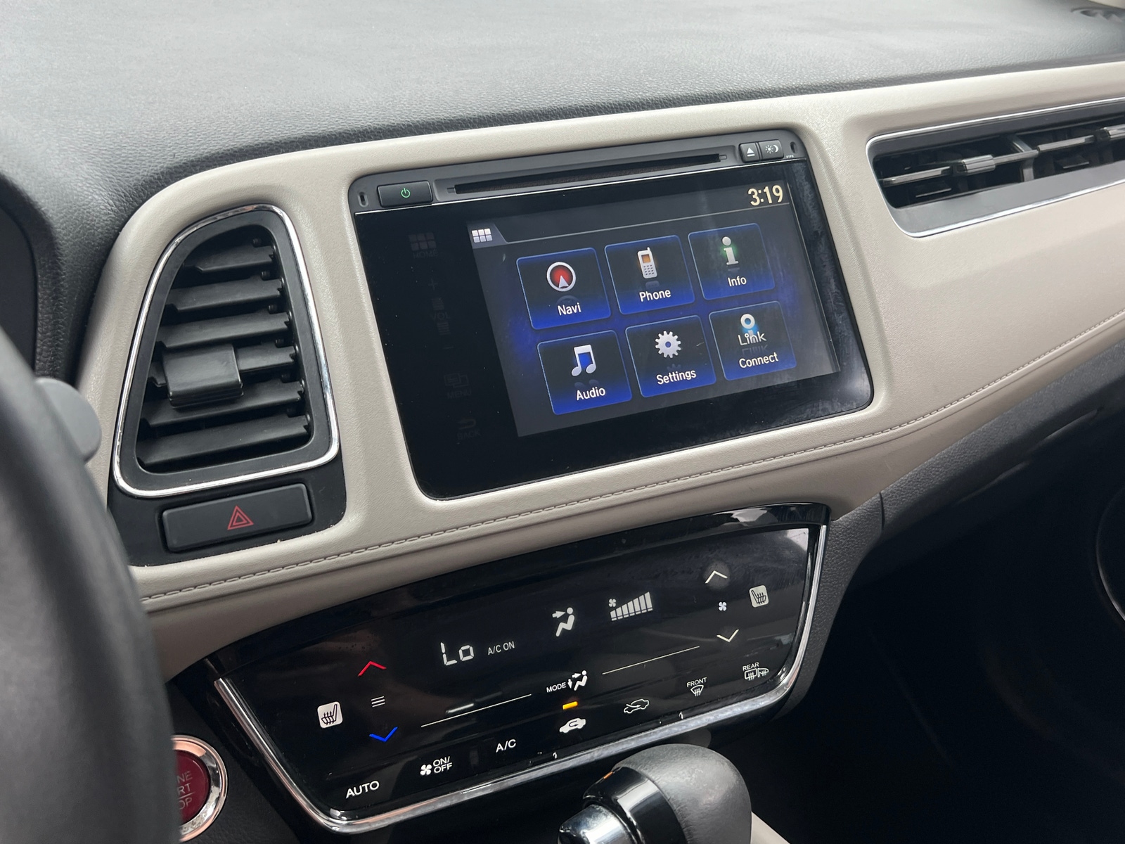 Thumbnail: 2017 Honda HR-V - 4