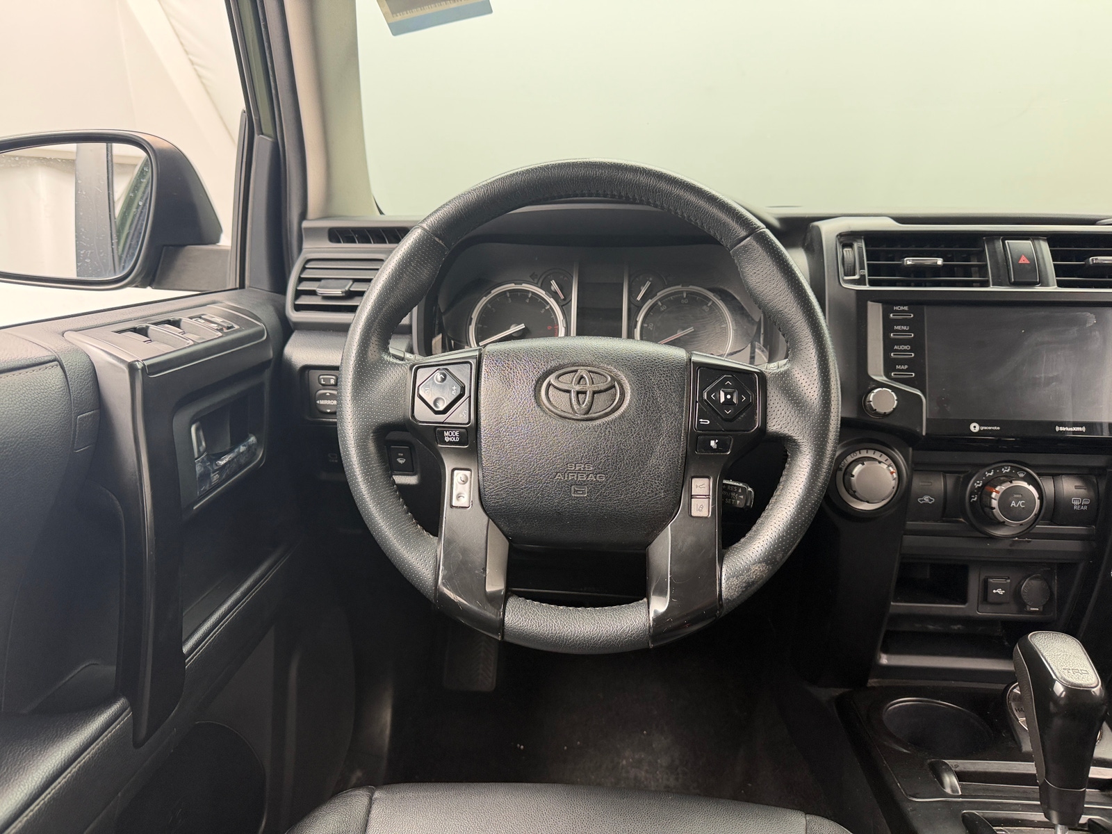 Thumbnail: 2022 Toyota 4Runner - 4
