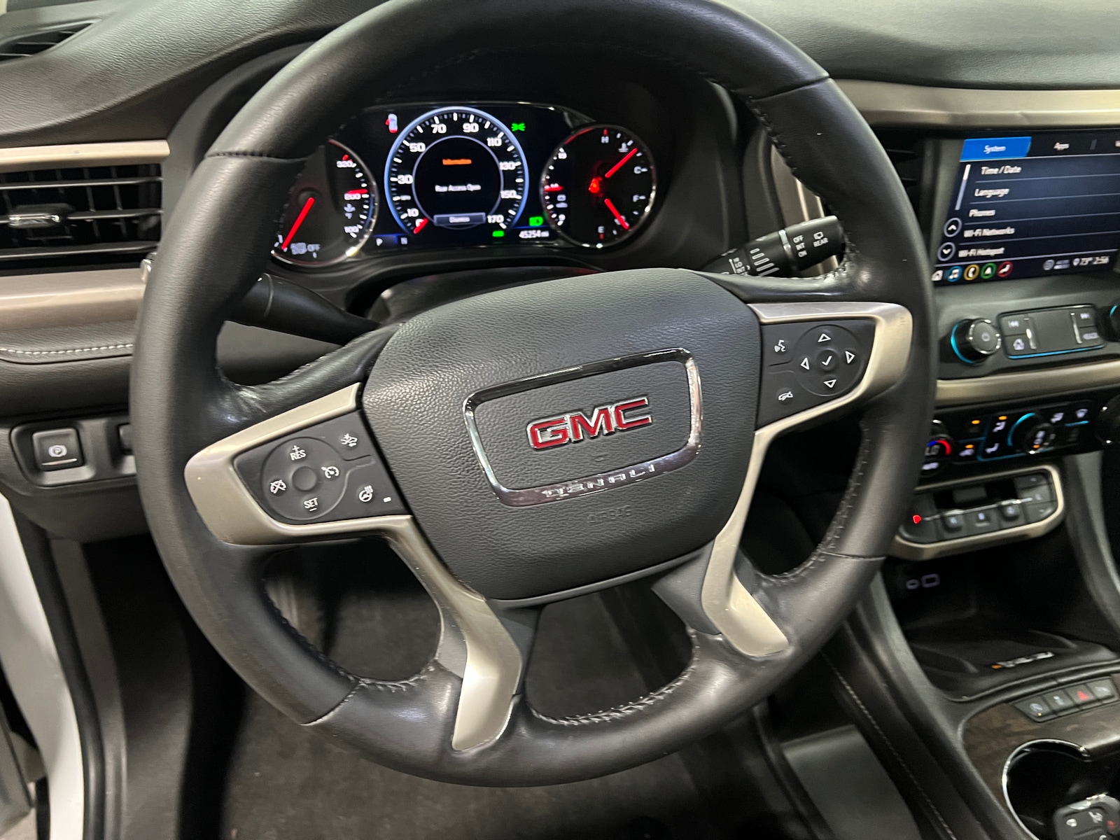 Thumbnail: 2020 GMC Acadia - 4