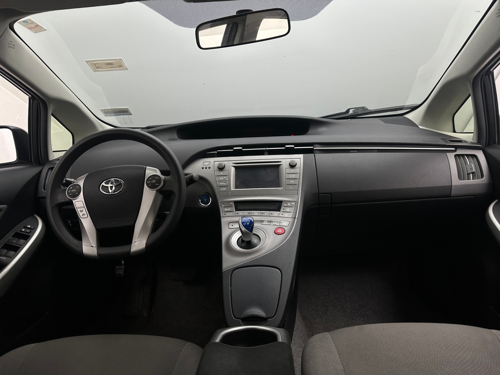 Thumbnail: 2015 Toyota Prius - 3