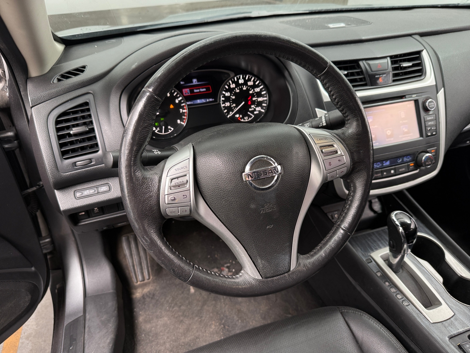 Thumbnail: 2016 Nissan Altima - 4