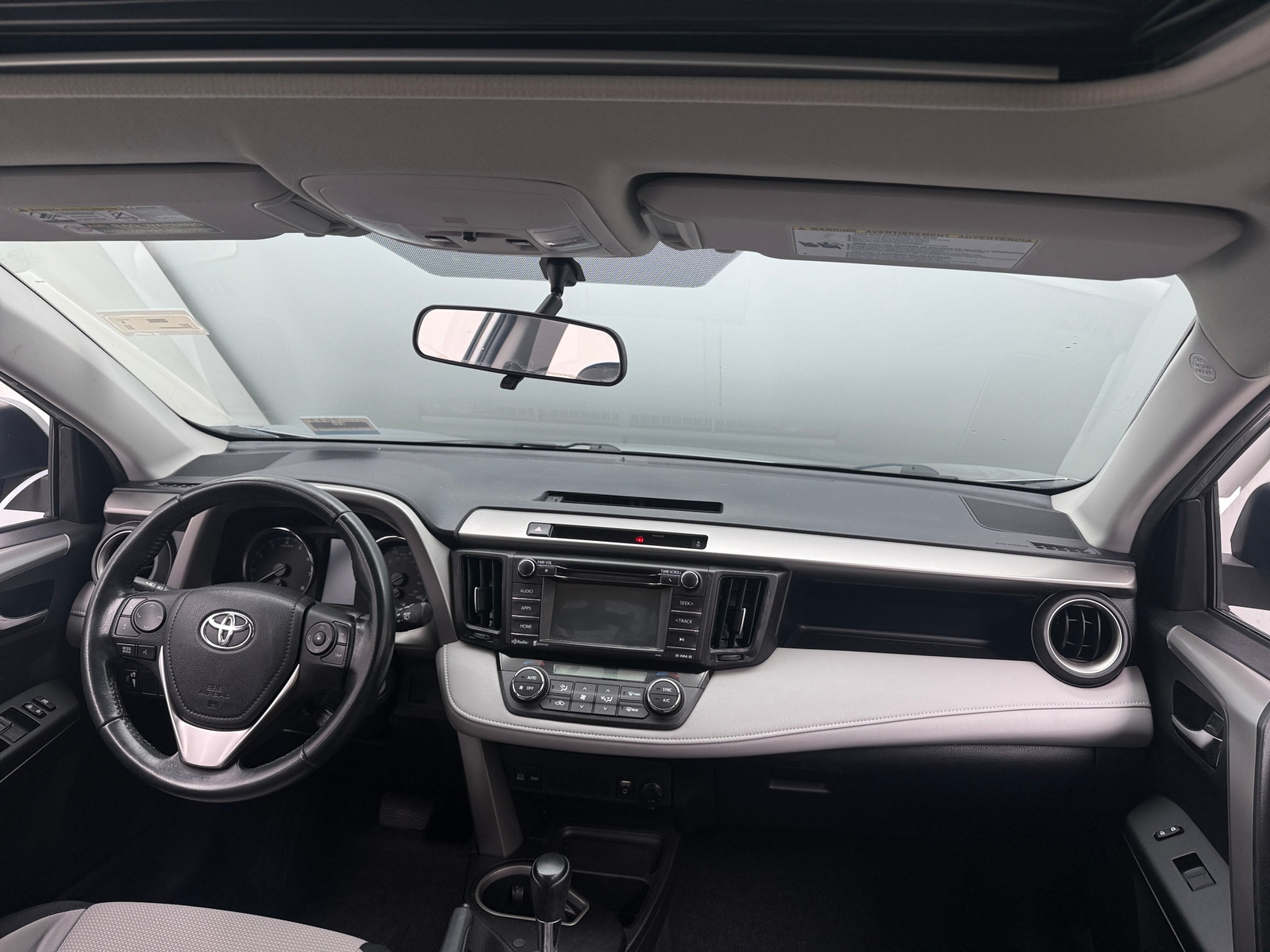 Thumbnail: 2016 Toyota RAV4 - 3
