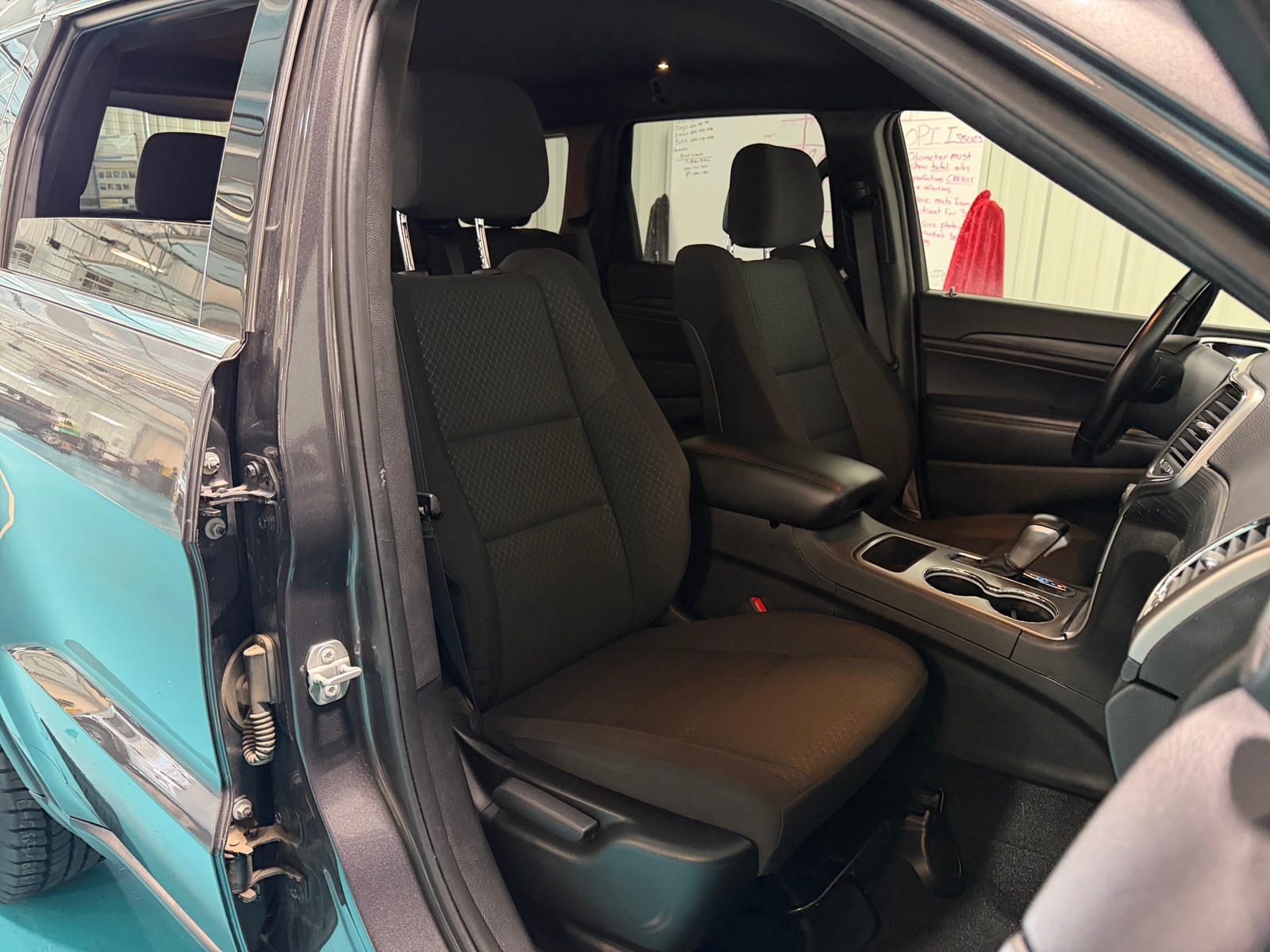 Thumbnail: 2021 Jeep Grand Cherokee - 2