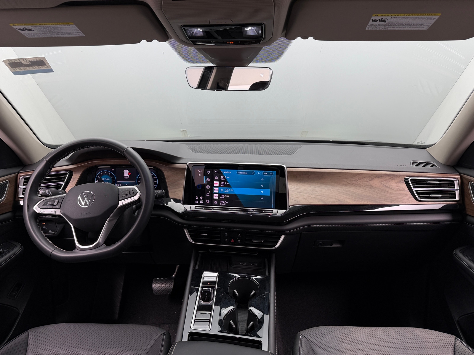 Thumbnail: 2026 Volkswagen Atlas - 2
