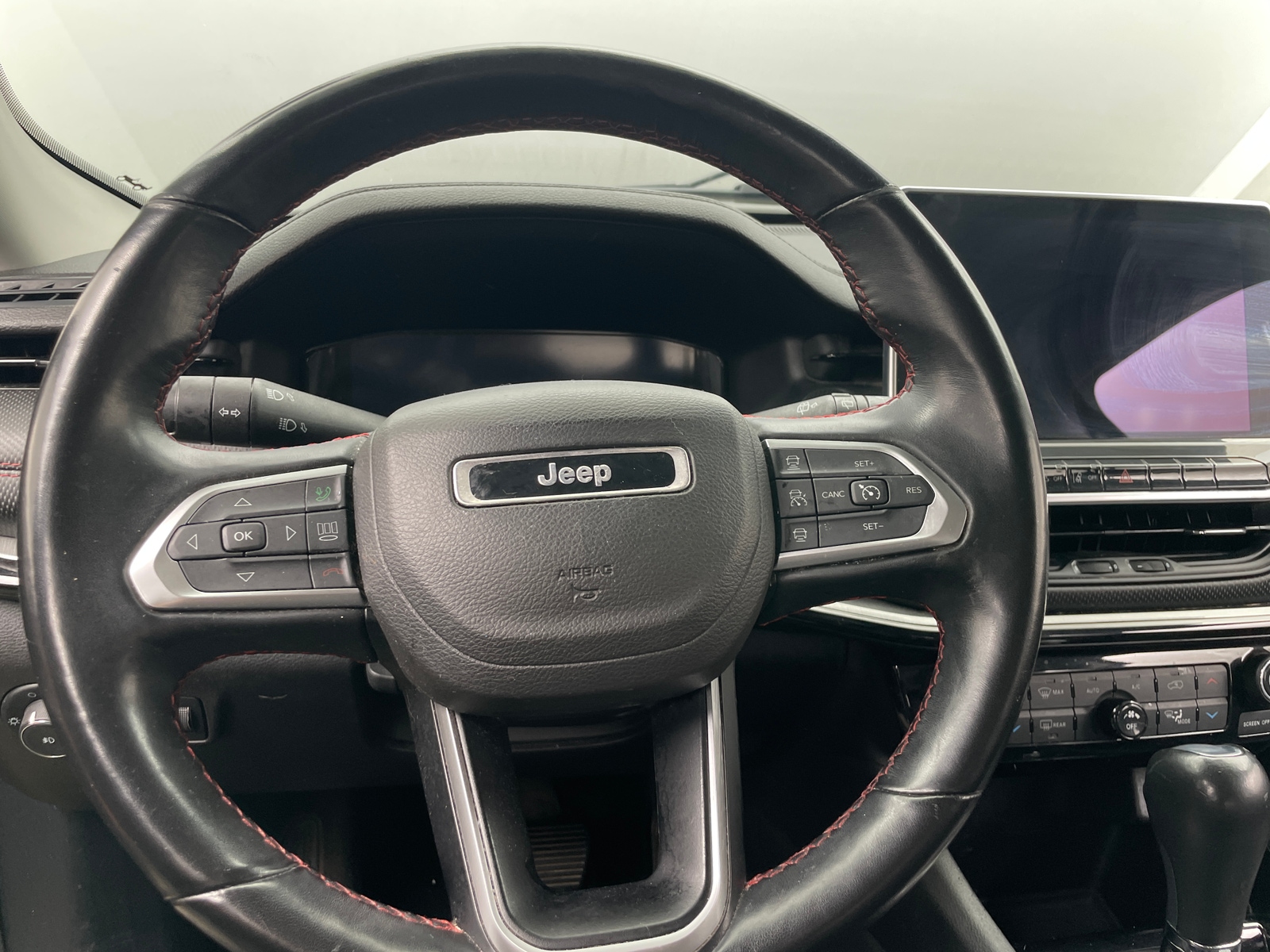 Thumbnail: 2022 Jeep Compass - 4