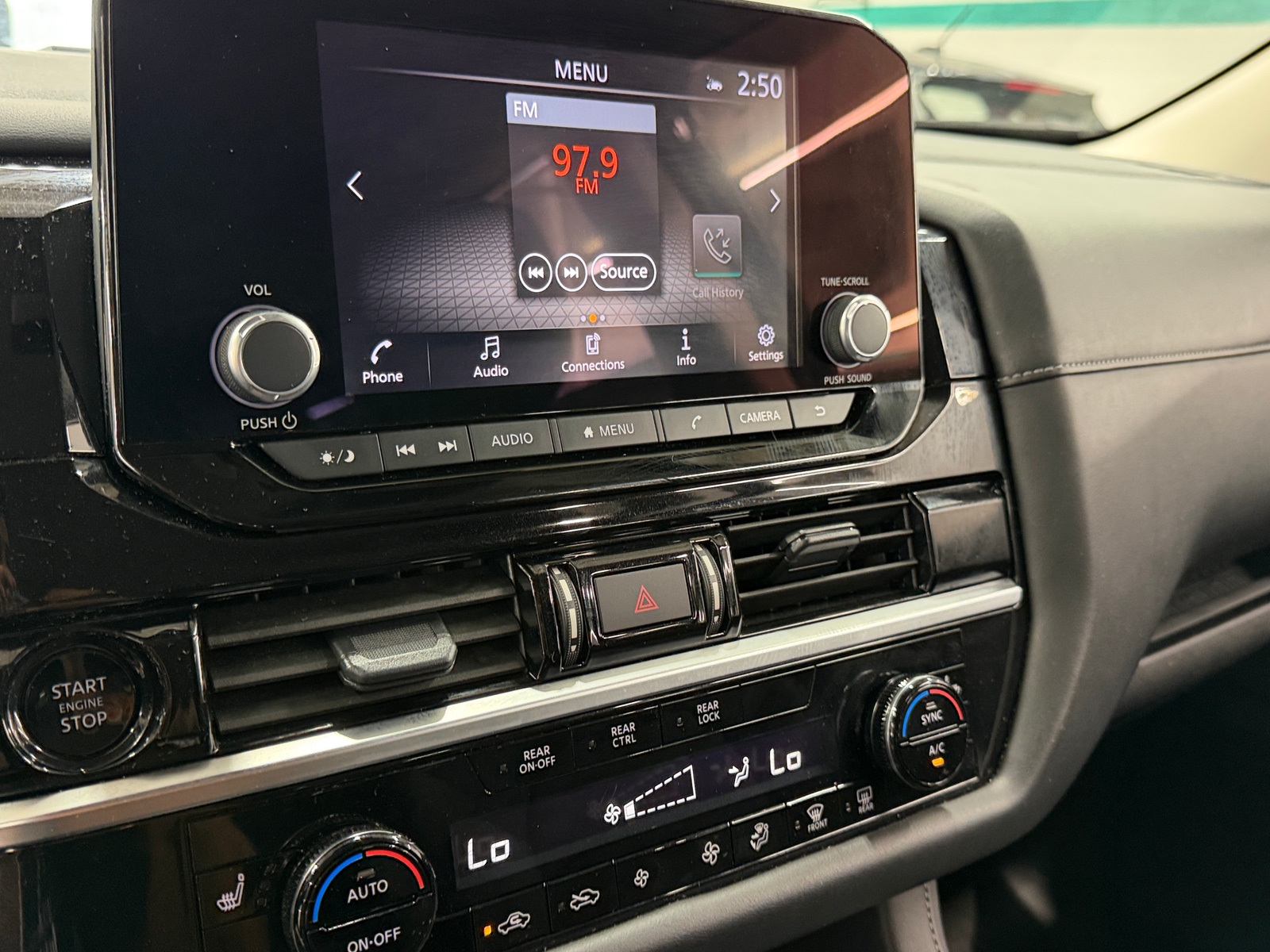 Thumbnail: 2025 Nissan Pathfinder - 4