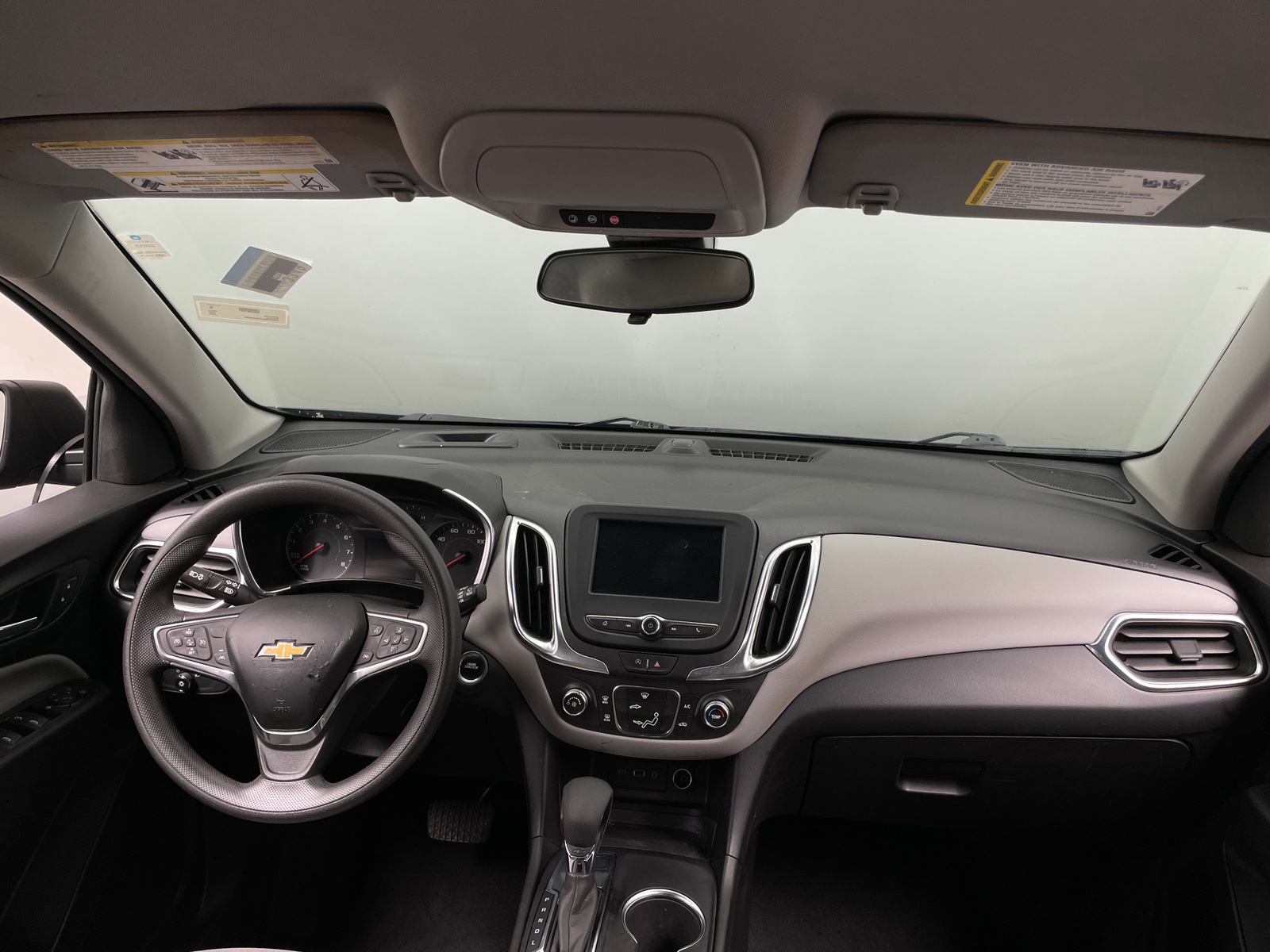 Thumbnail: 2022 Chevrolet Equinox - 3
