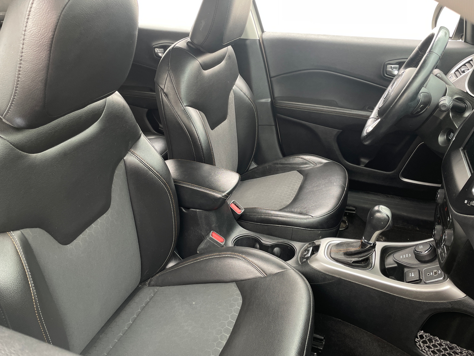 Thumbnail: 2018 Jeep Compass - 2