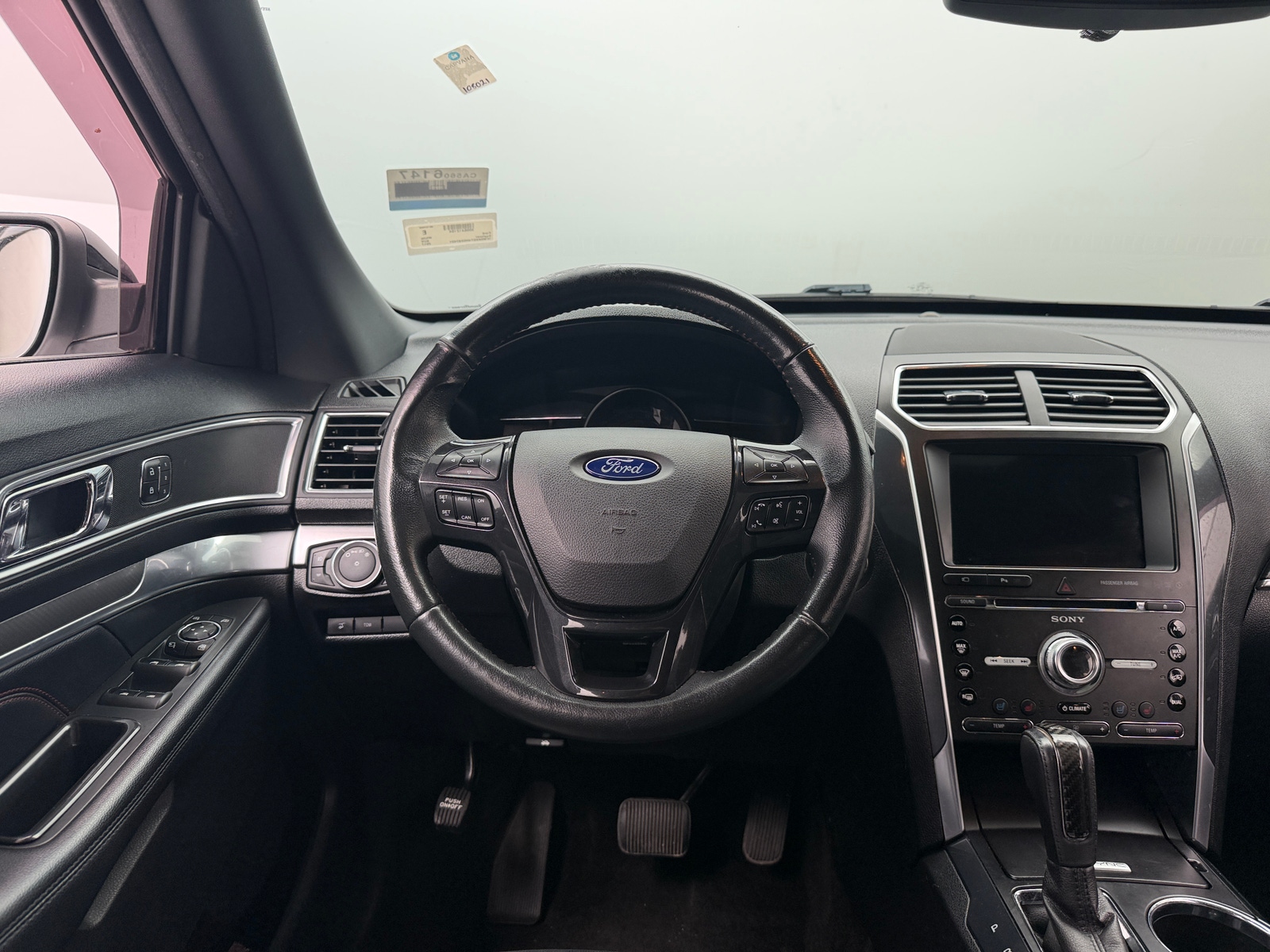 Thumbnail: 2017 Ford Explorer - 4