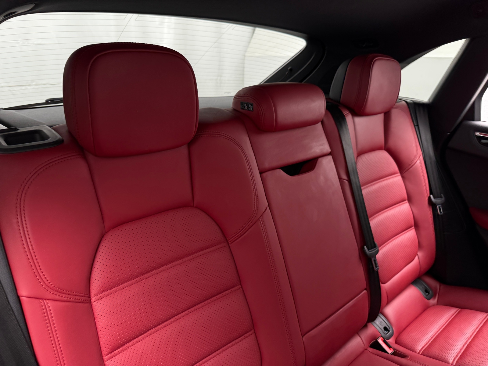 Thumbnail: 2019 Porsche Macan - 5