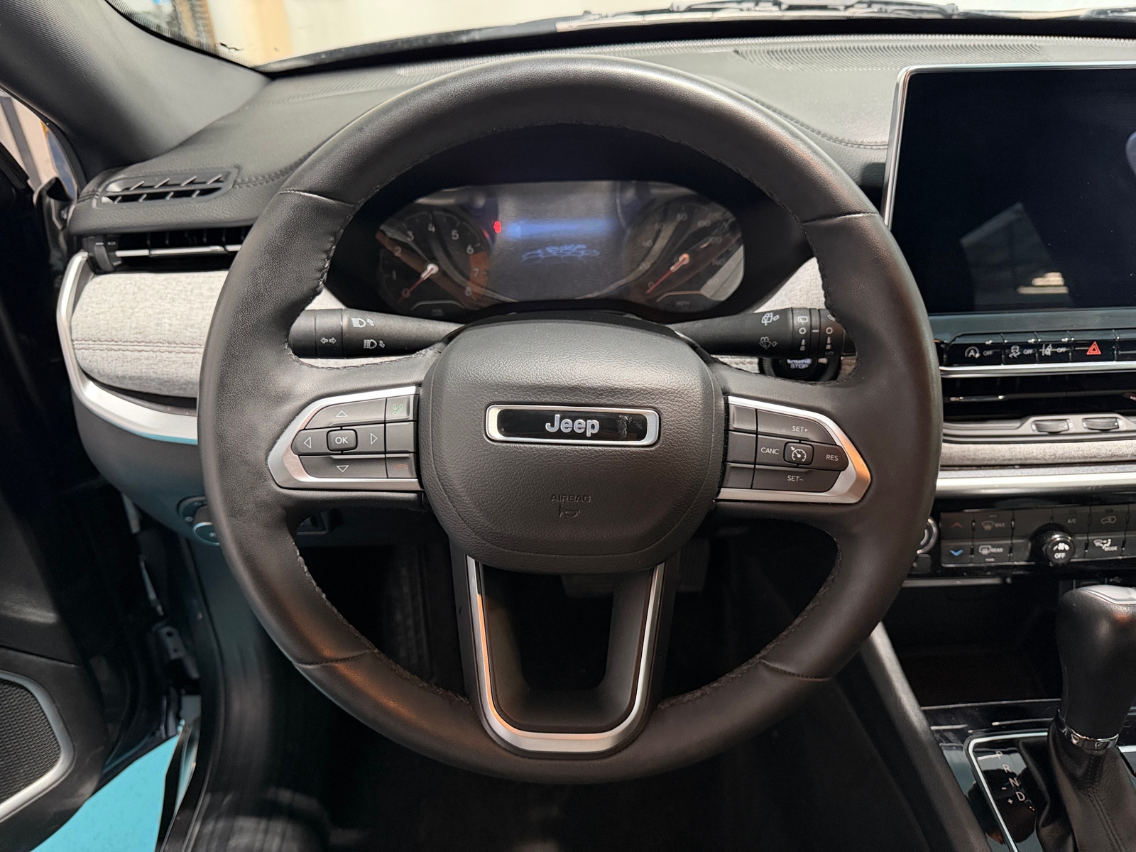 Thumbnail: 2023 Jeep Compass - 4