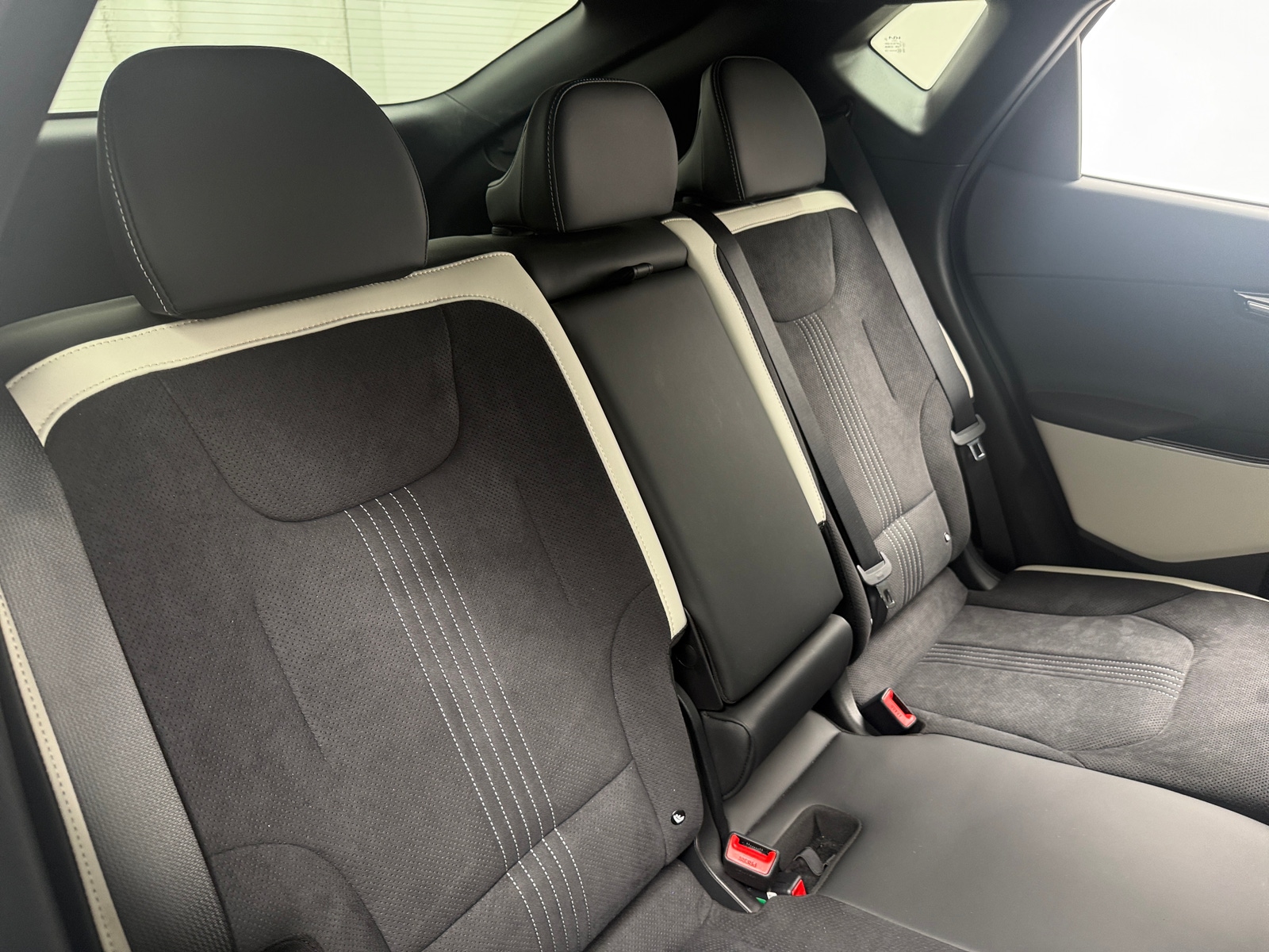 Thumbnail: 2024 Kia EV6 - 5