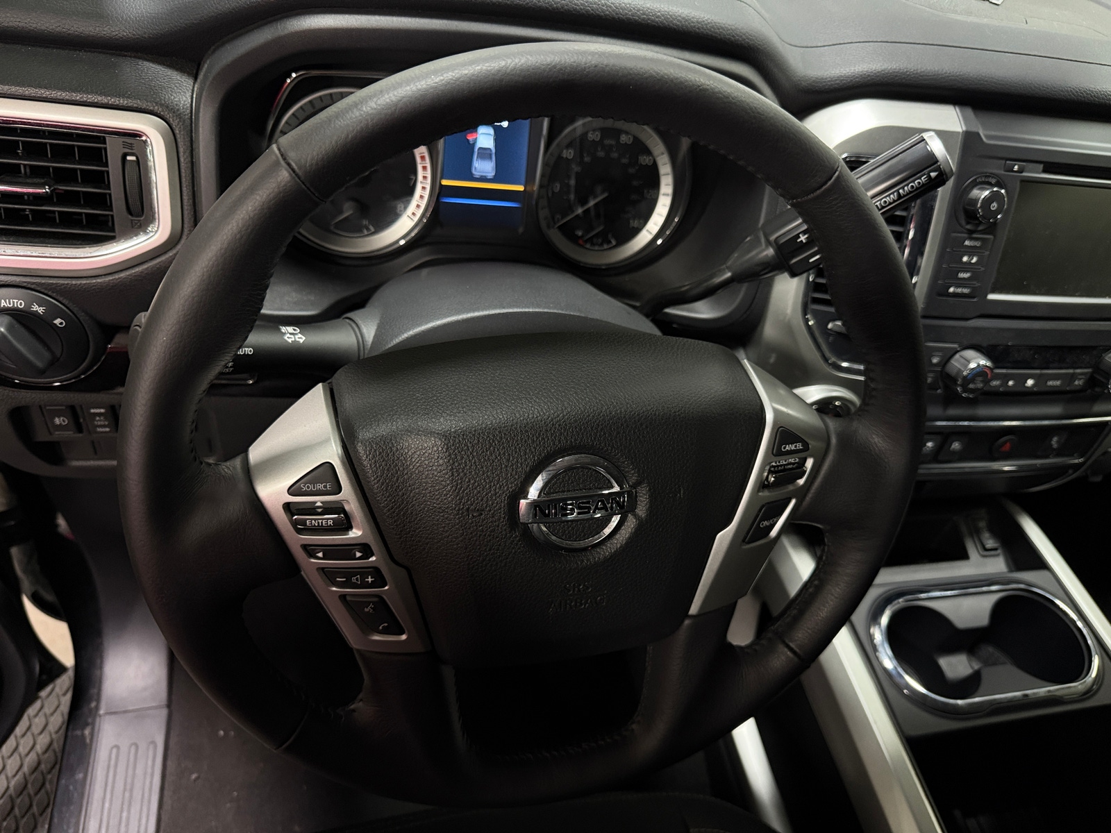 Thumbnail: 2019 Nissan Titan - 5