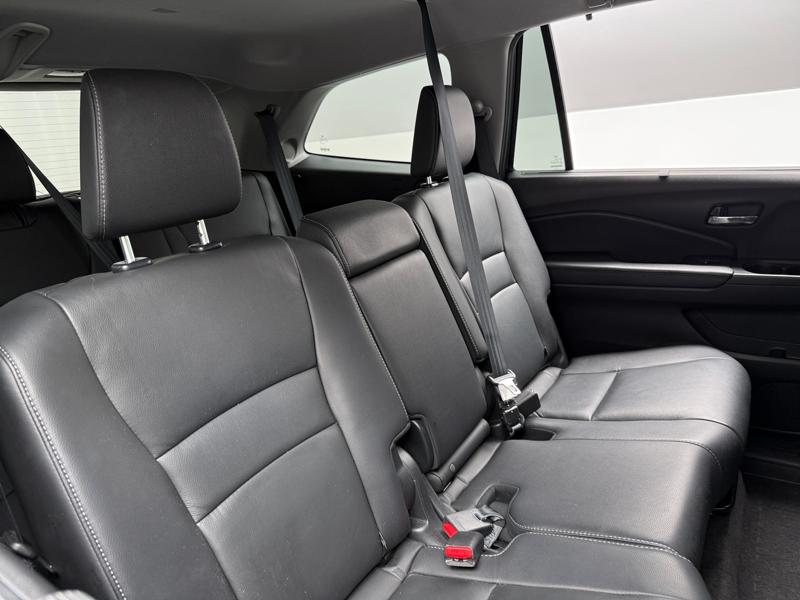 Thumbnail: 2019 Honda Pilot - 5