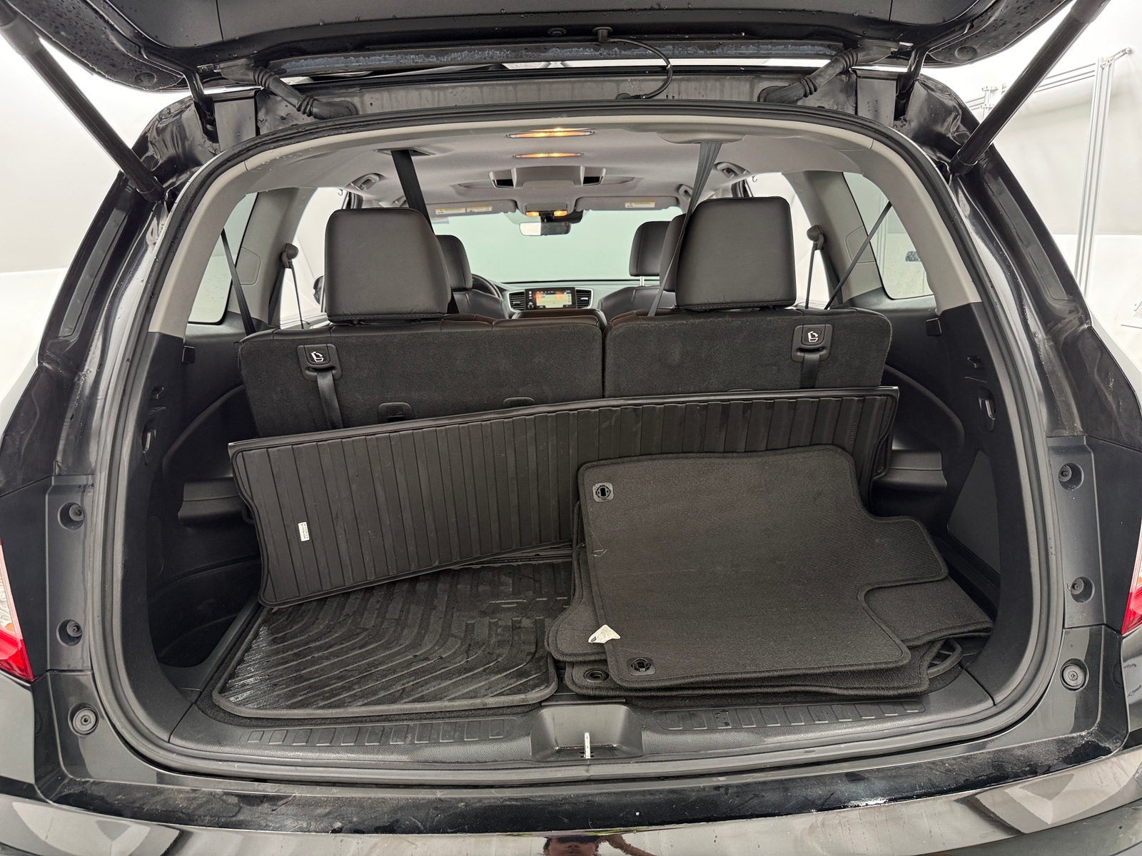 Thumbnail: 2019 Honda Pilot - 6