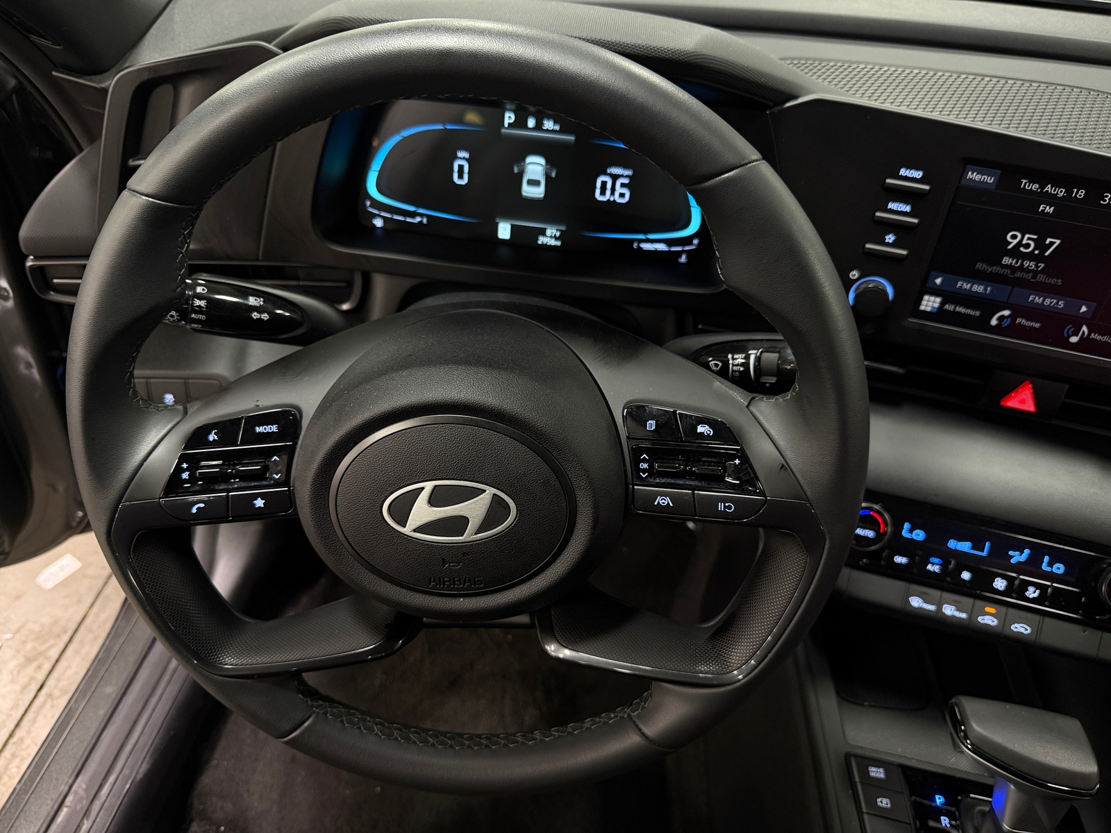 Thumbnail: 2026 Hyundai Elantra - 5
