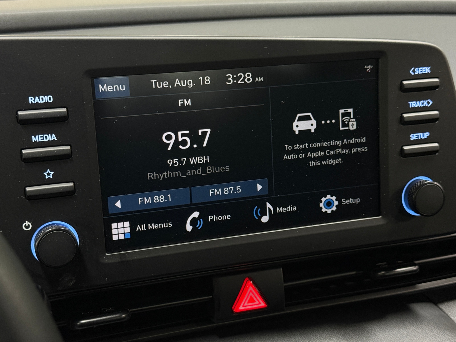 Thumbnail: 2026 Hyundai Elantra - 4