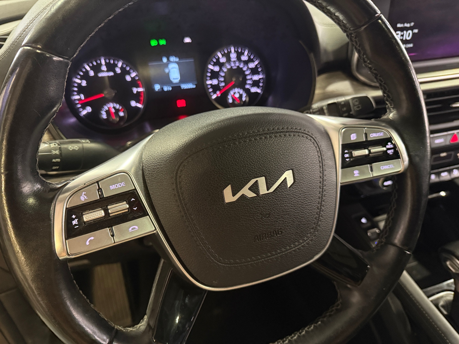 Thumbnail: 2022 Kia Telluride - 4