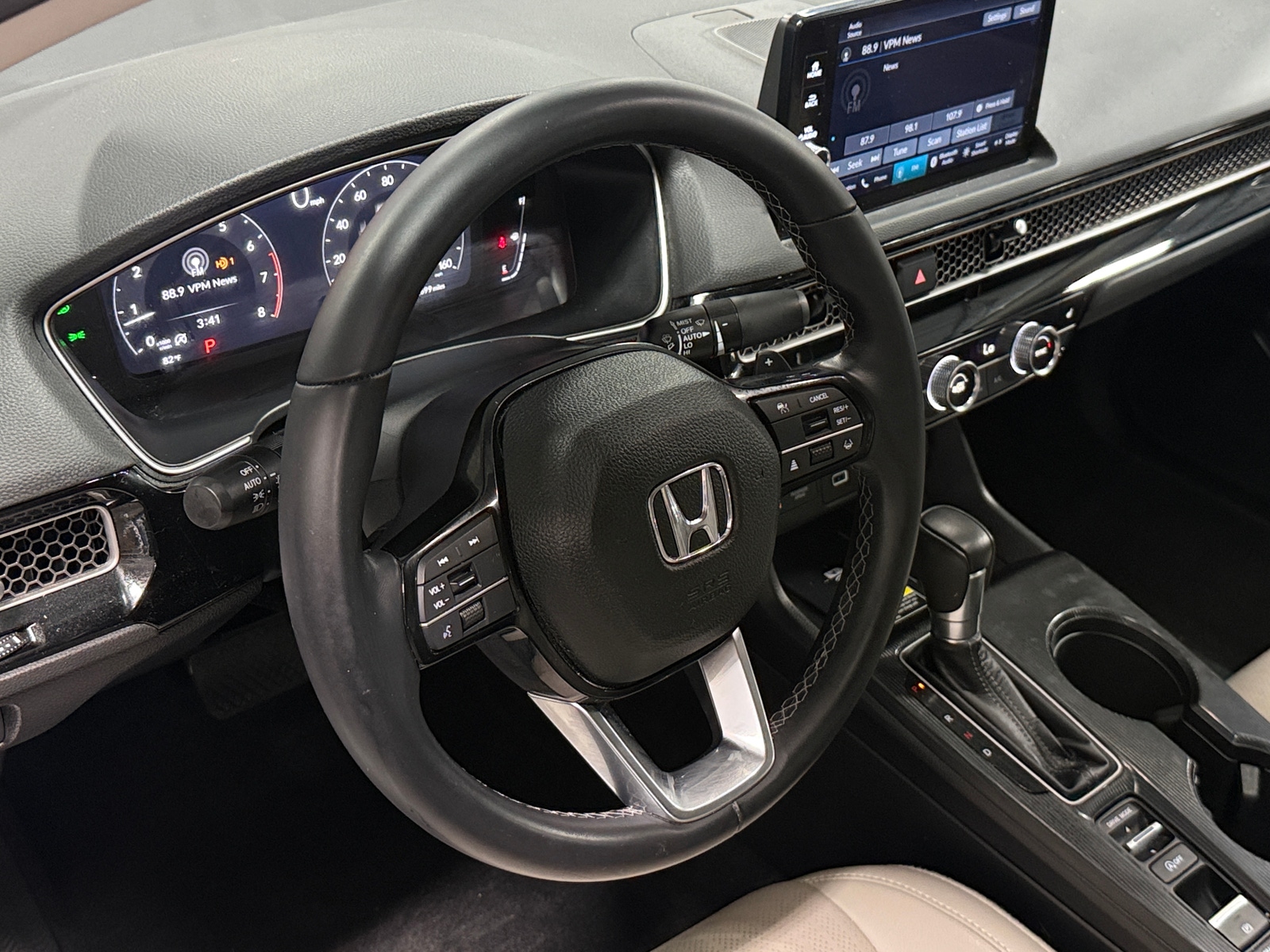 Thumbnail: 2023 Honda Civic - 4