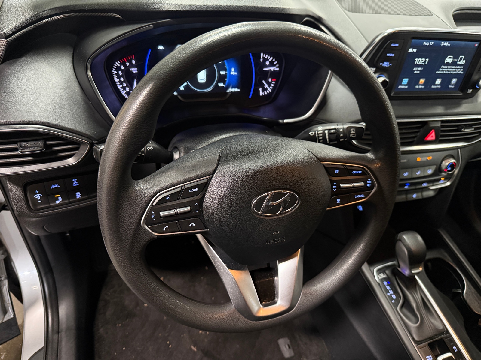 Thumbnail: 2020 Hyundai Santa Fe - 5