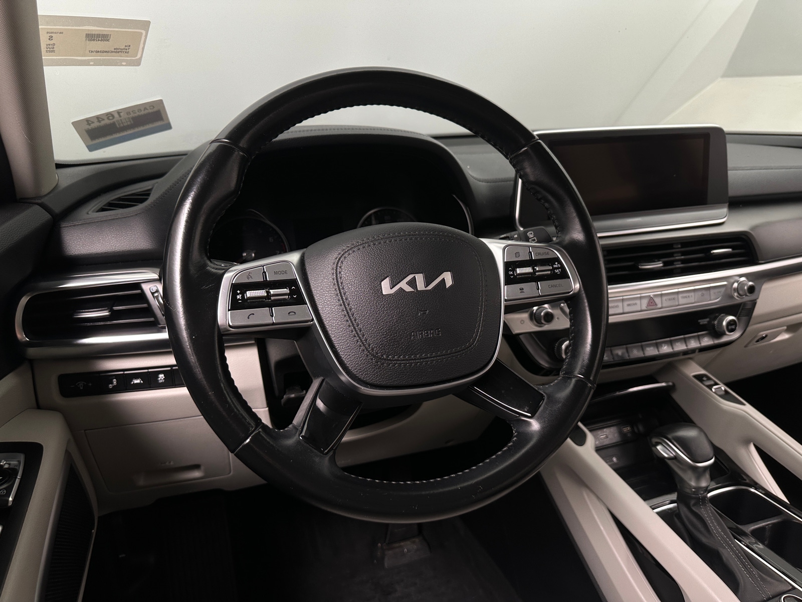Thumbnail: 2022 Kia Telluride - 4
