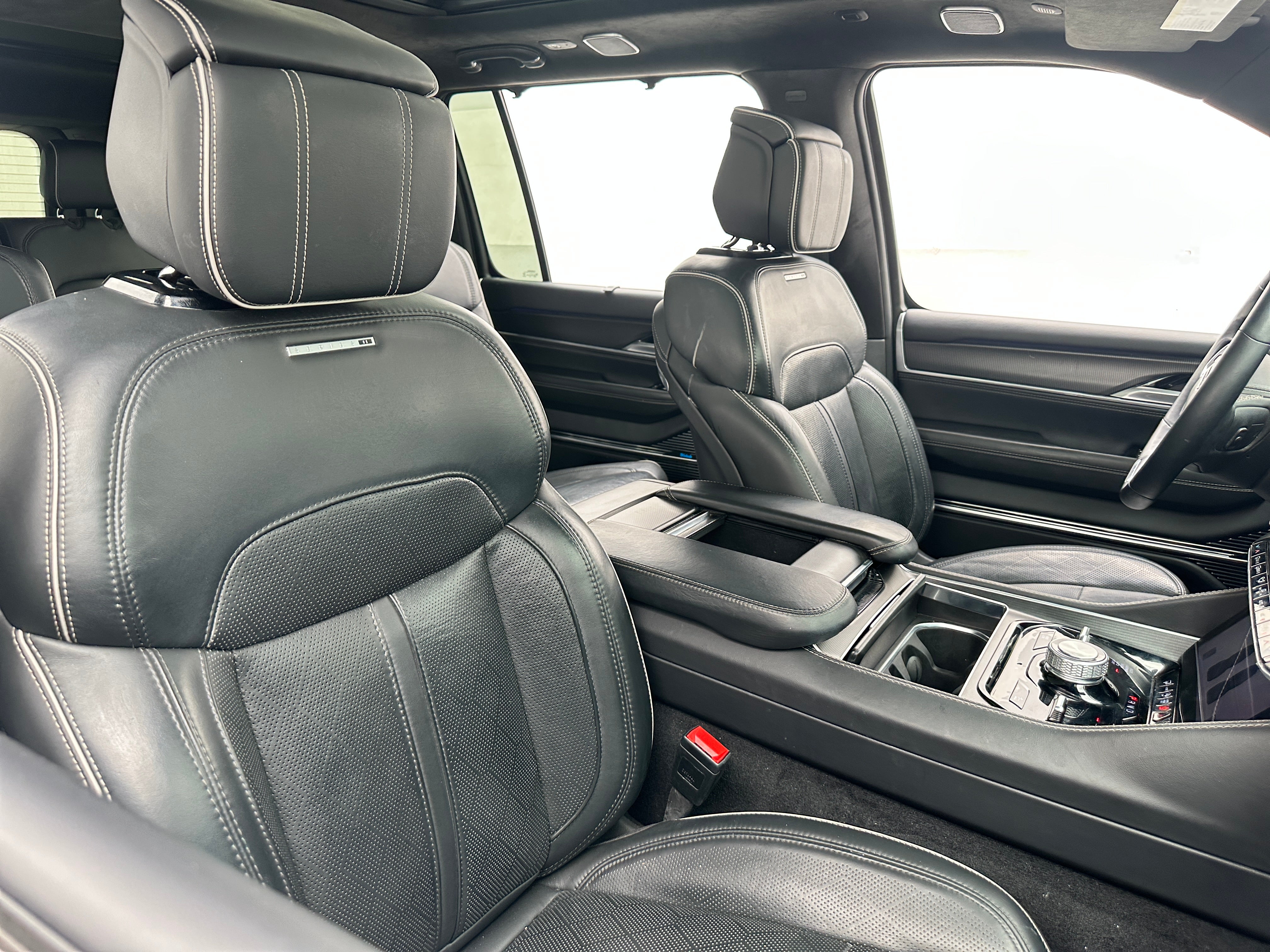 2024 Jeep Grand Wagoneer