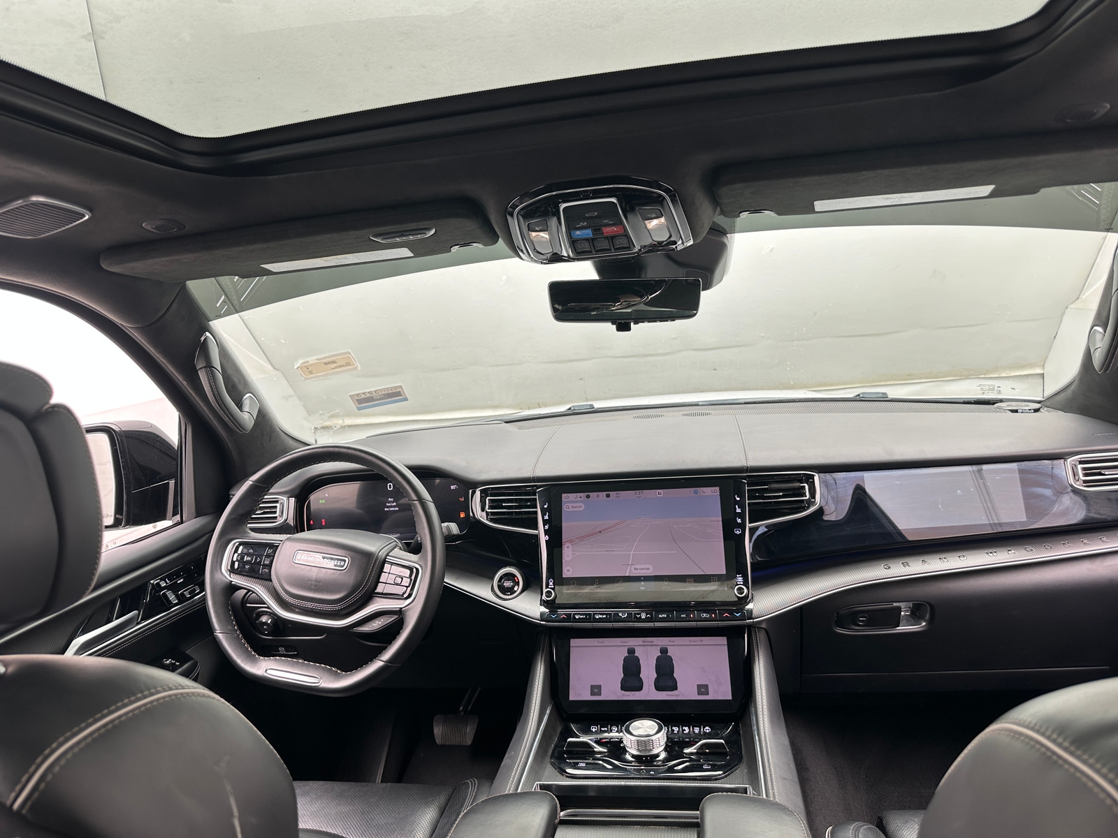 Thumbnail: 2024 Jeep Grand Wagoneer - 2