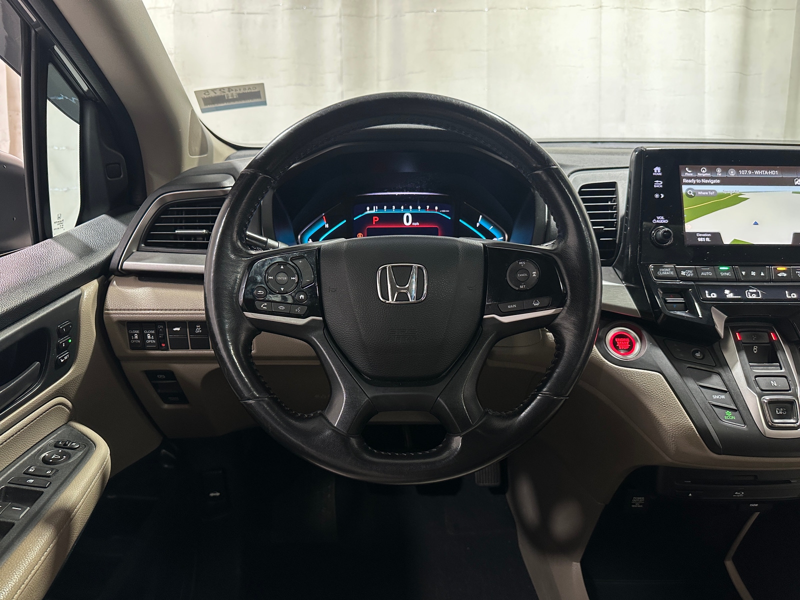 Thumbnail: 2018 Honda Odyssey - 4