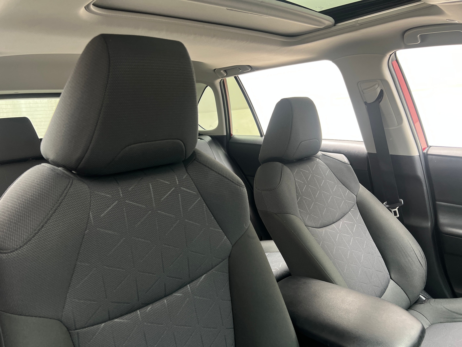 Thumbnail: 2025 Toyota RAV4 - 2
