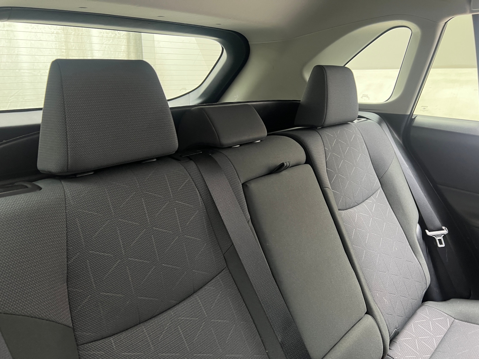 Thumbnail: 2025 Toyota RAV4 - 6