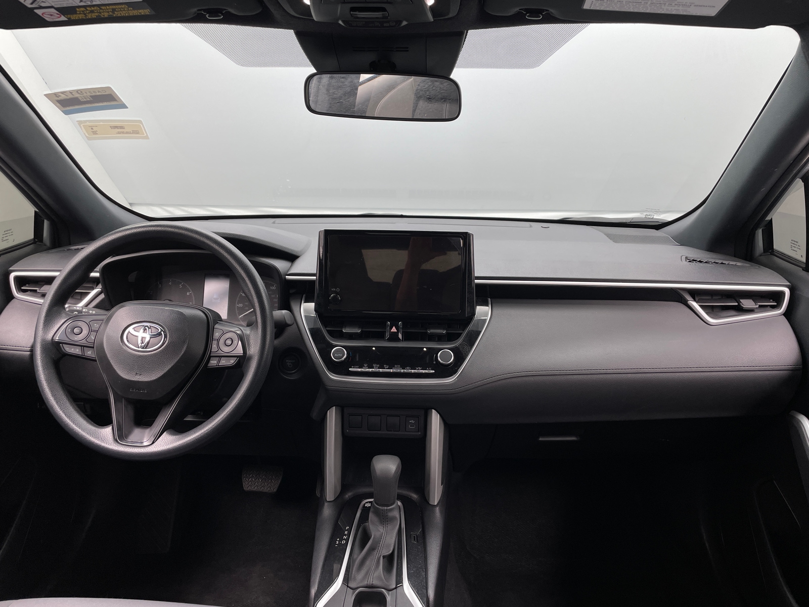 Thumbnail: 2025 Toyota Corolla Cross - 3