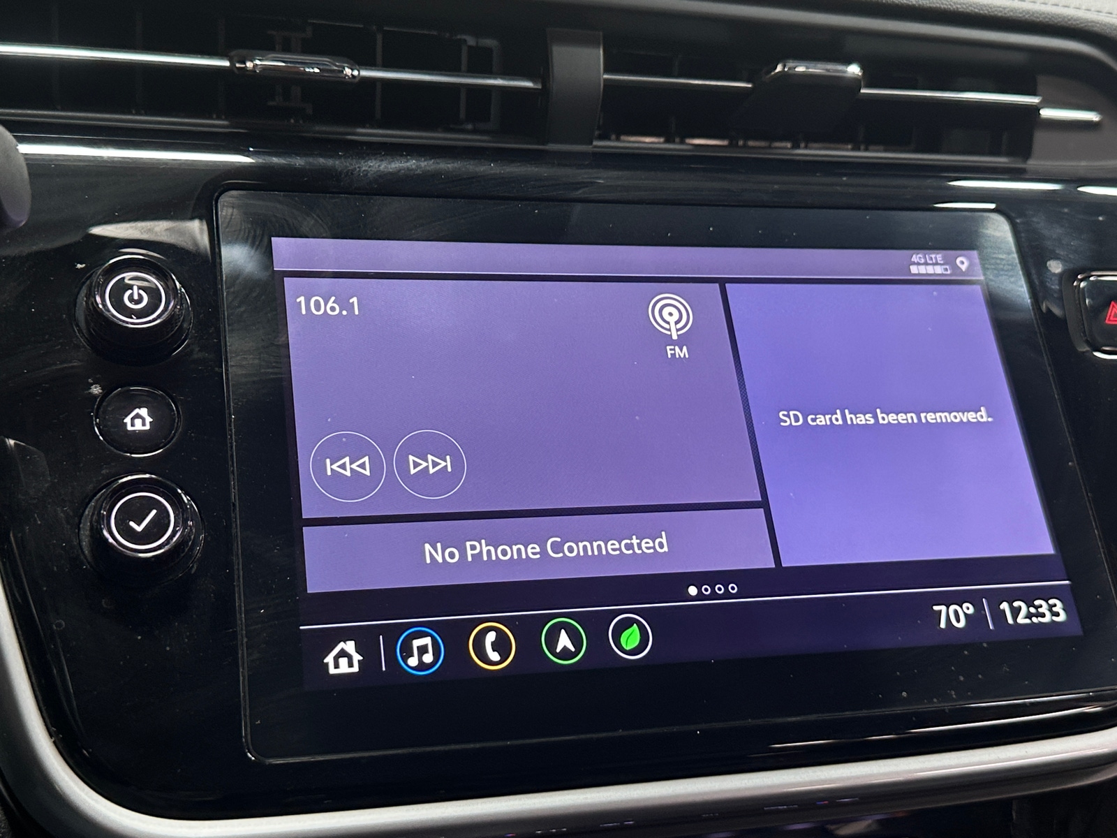Thumbnail: 2022 Chevrolet Bolt EUV - 3