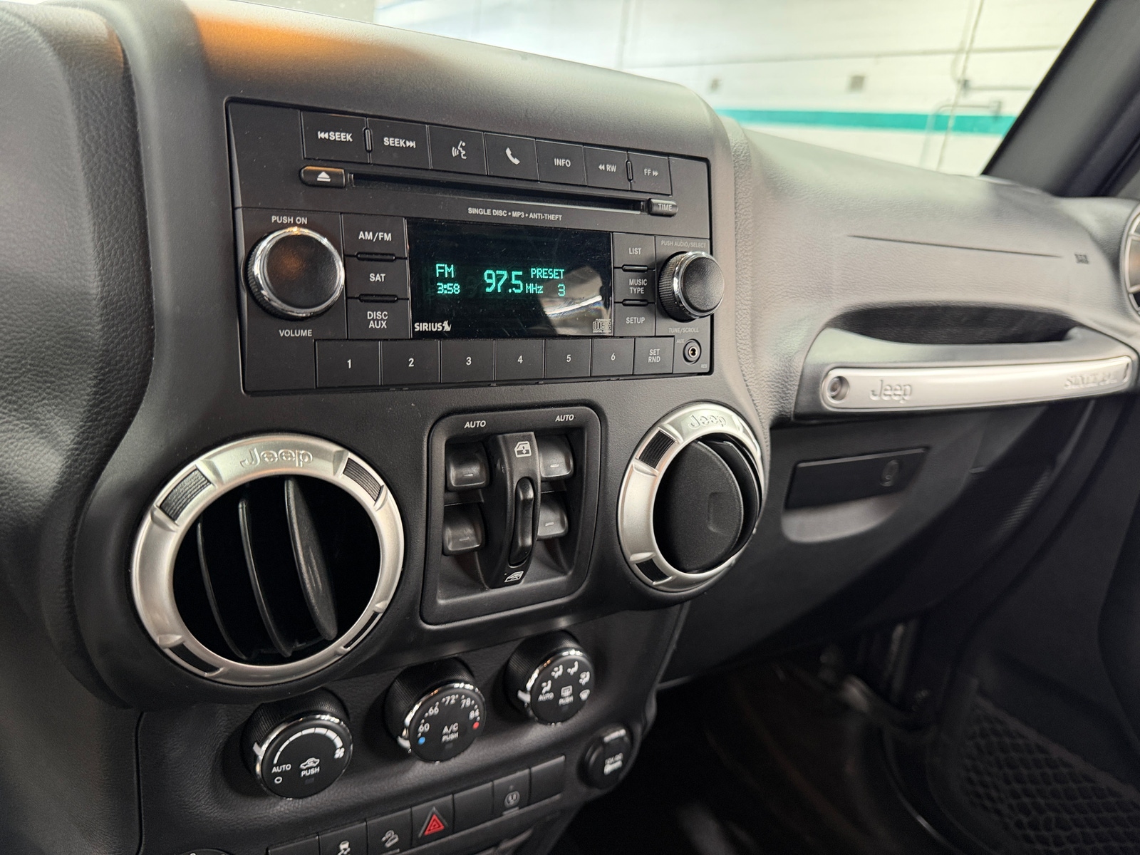 Thumbnail: 2017 Jeep Wrangler - 4