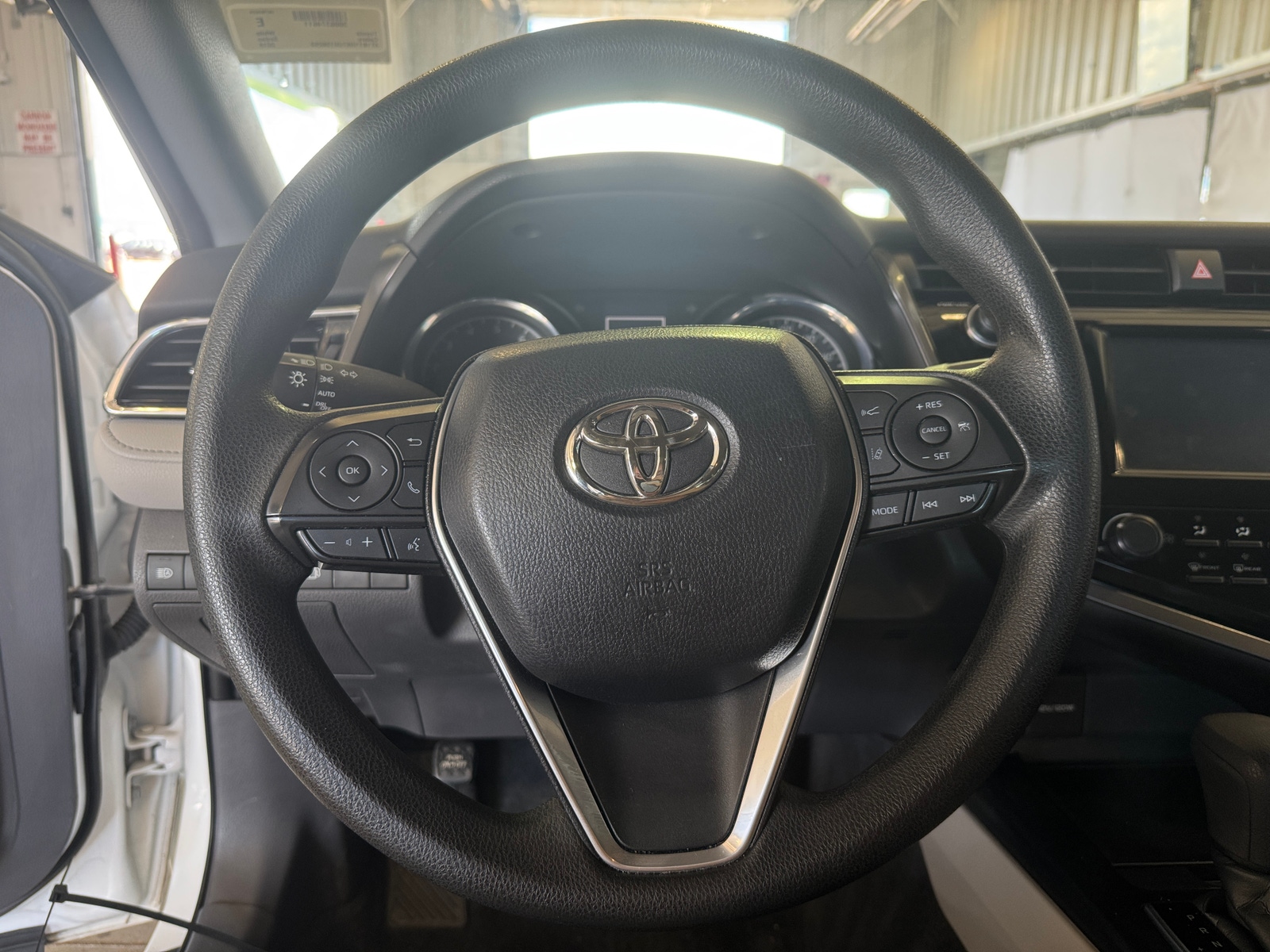 Thumbnail: 2018 Toyota Camry - 5