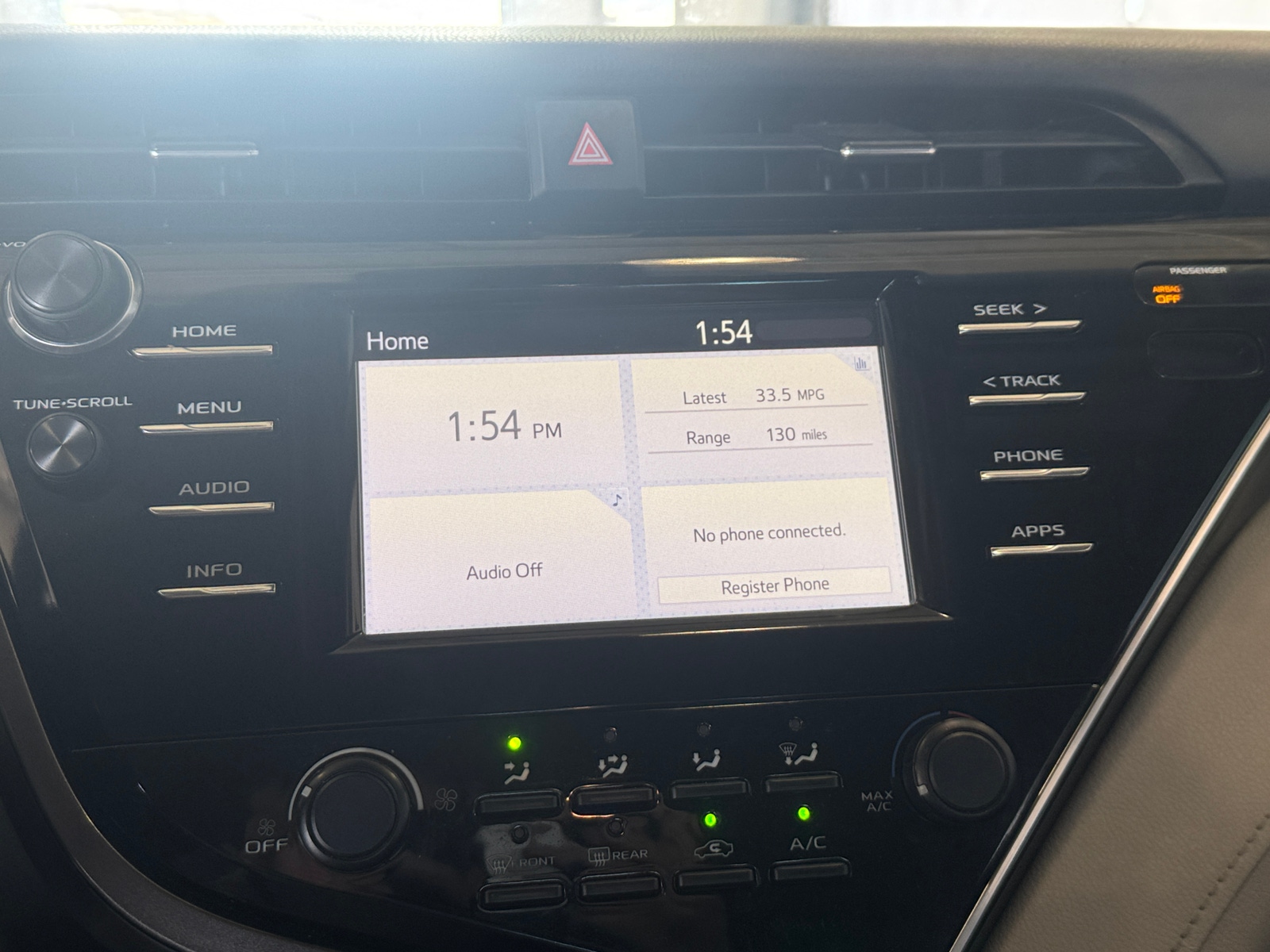 Thumbnail: 2018 Toyota Camry - 4