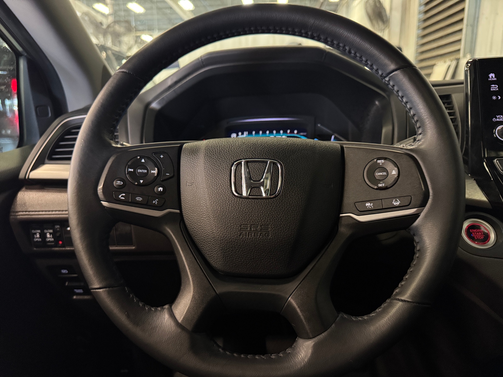 Thumbnail: 2022 Honda Odyssey - 4