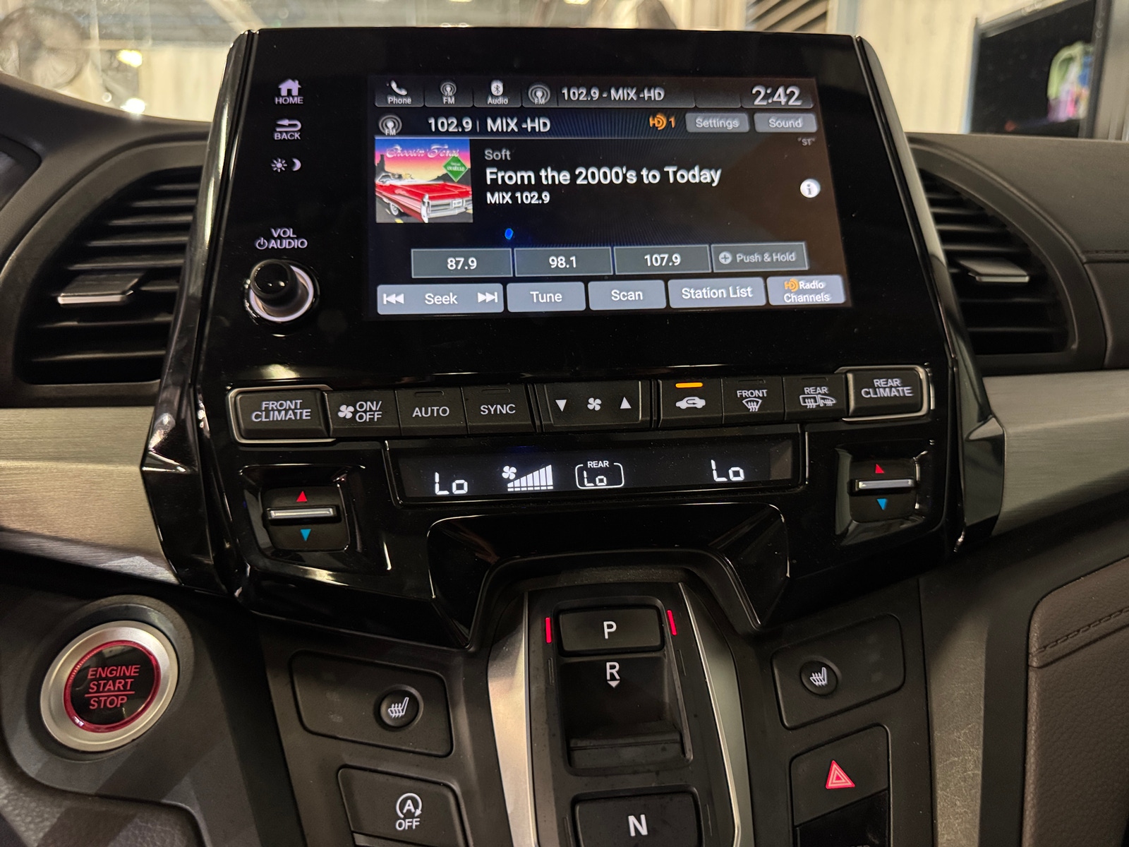 Thumbnail: 2022 Honda Odyssey - 3