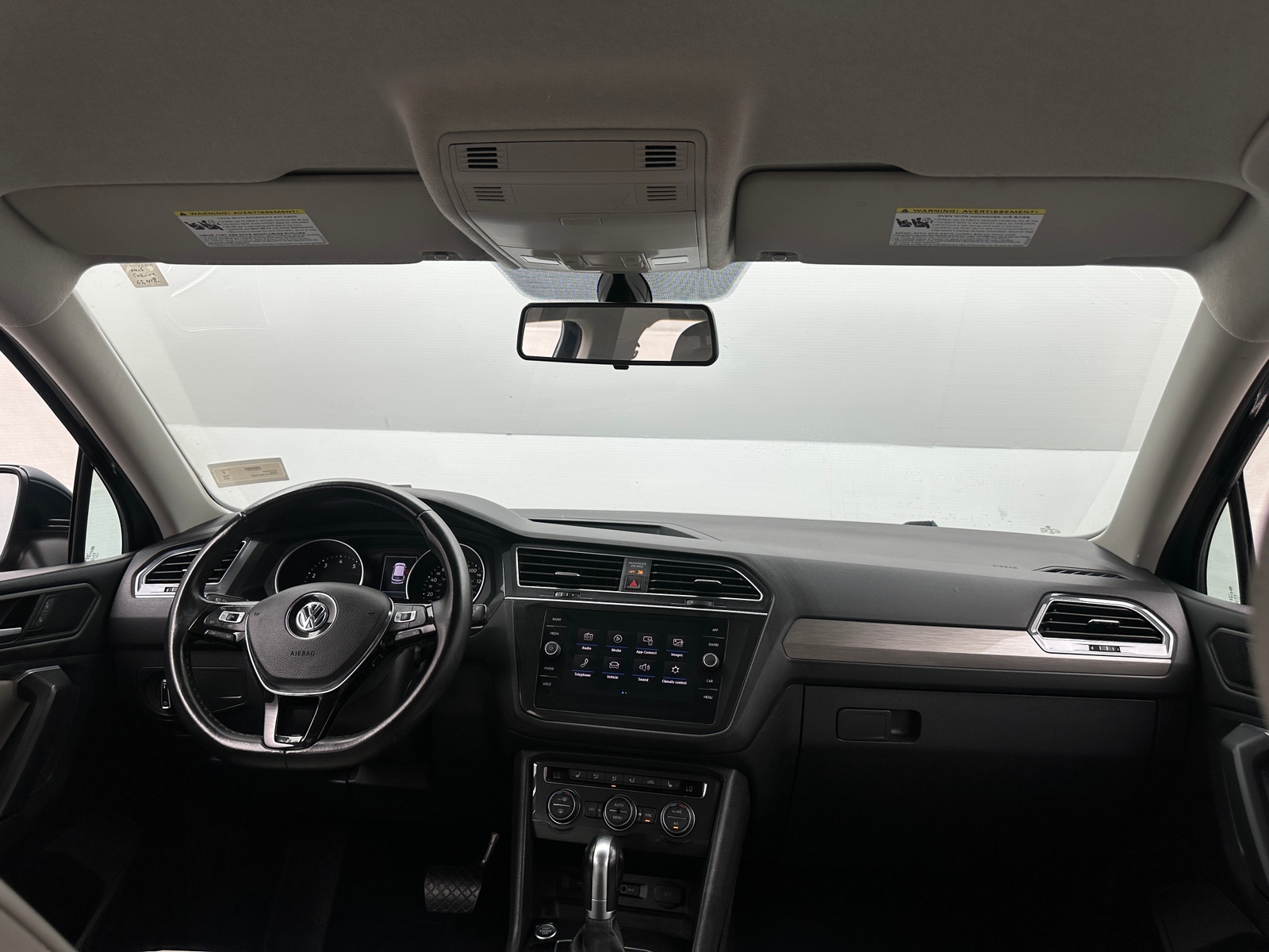 Thumbnail: 2019 Volkswagen Tiguan - 2