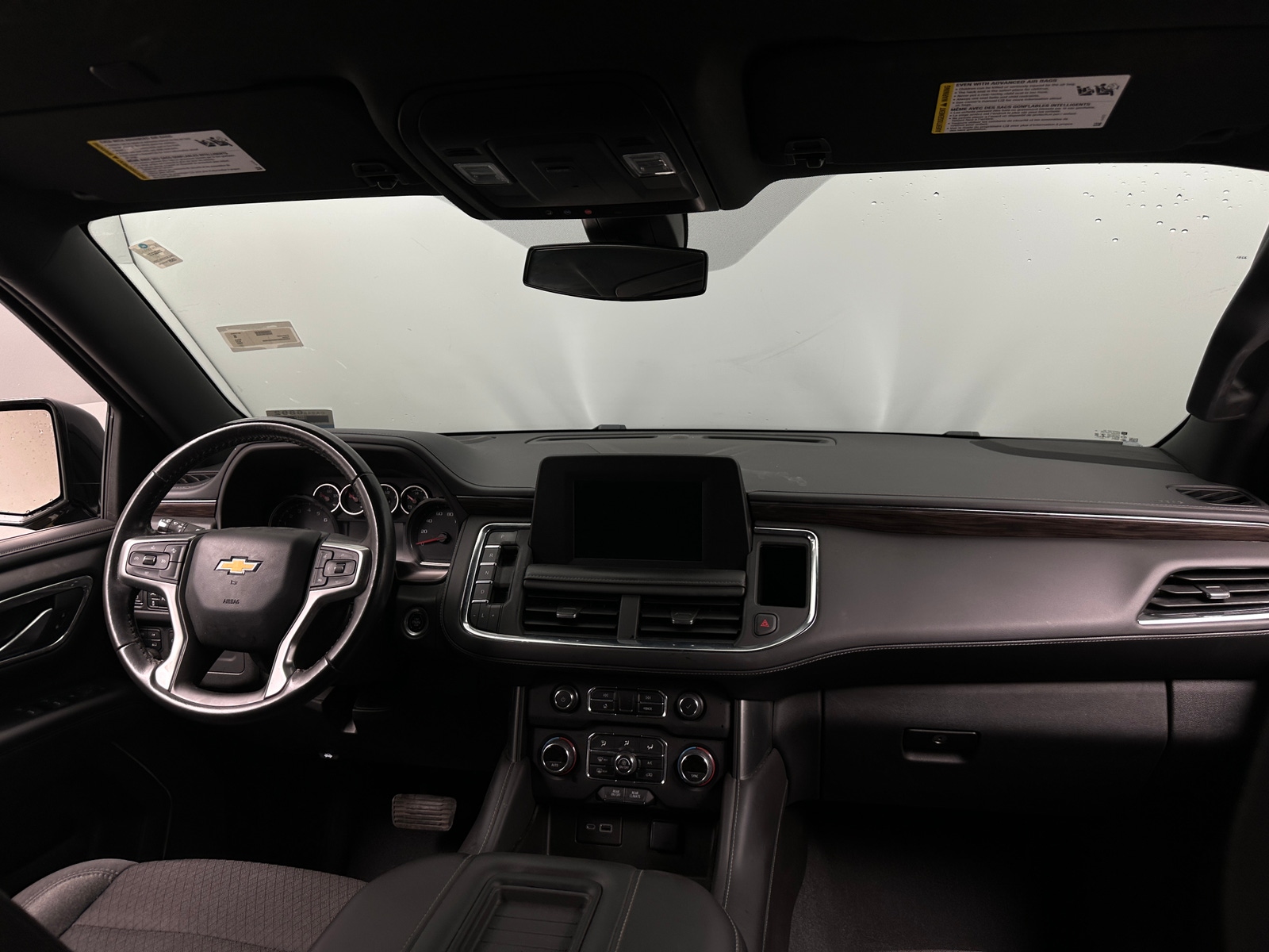 Thumbnail: 2022 Chevrolet Tahoe - 3