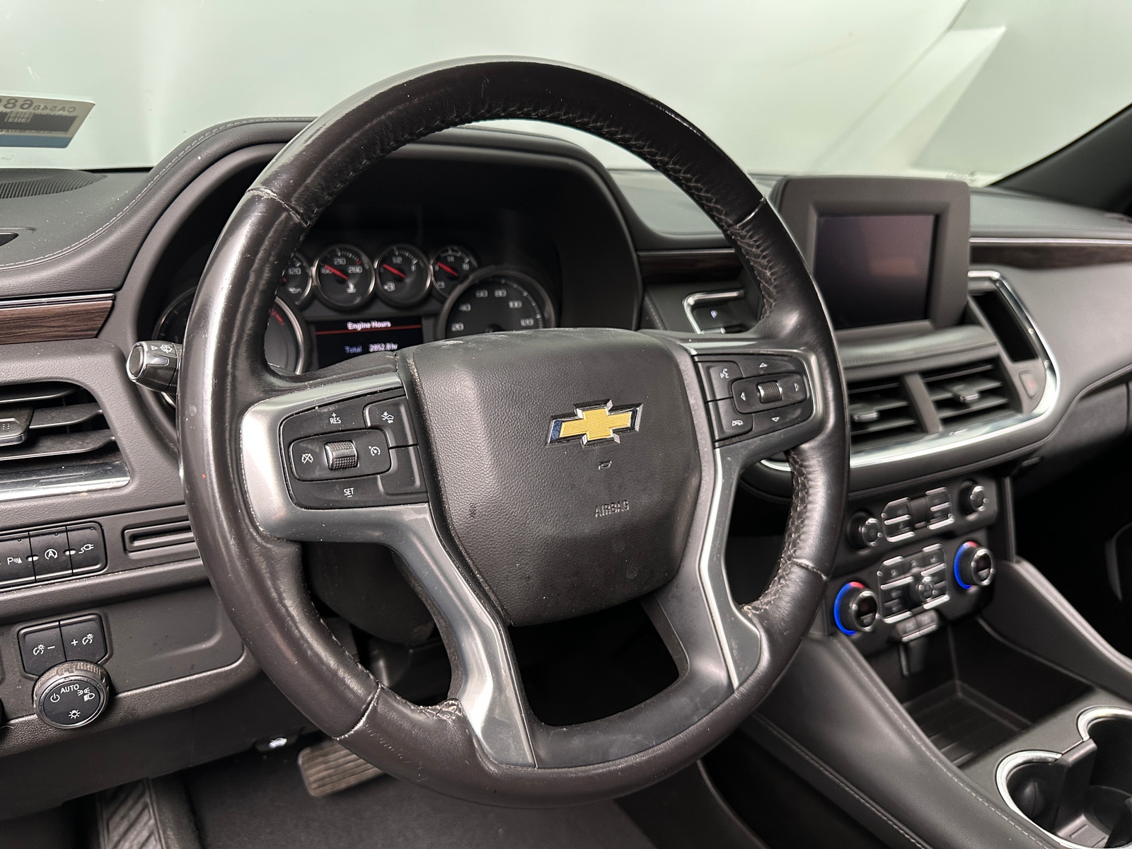 Thumbnail: 2022 Chevrolet Tahoe - 5