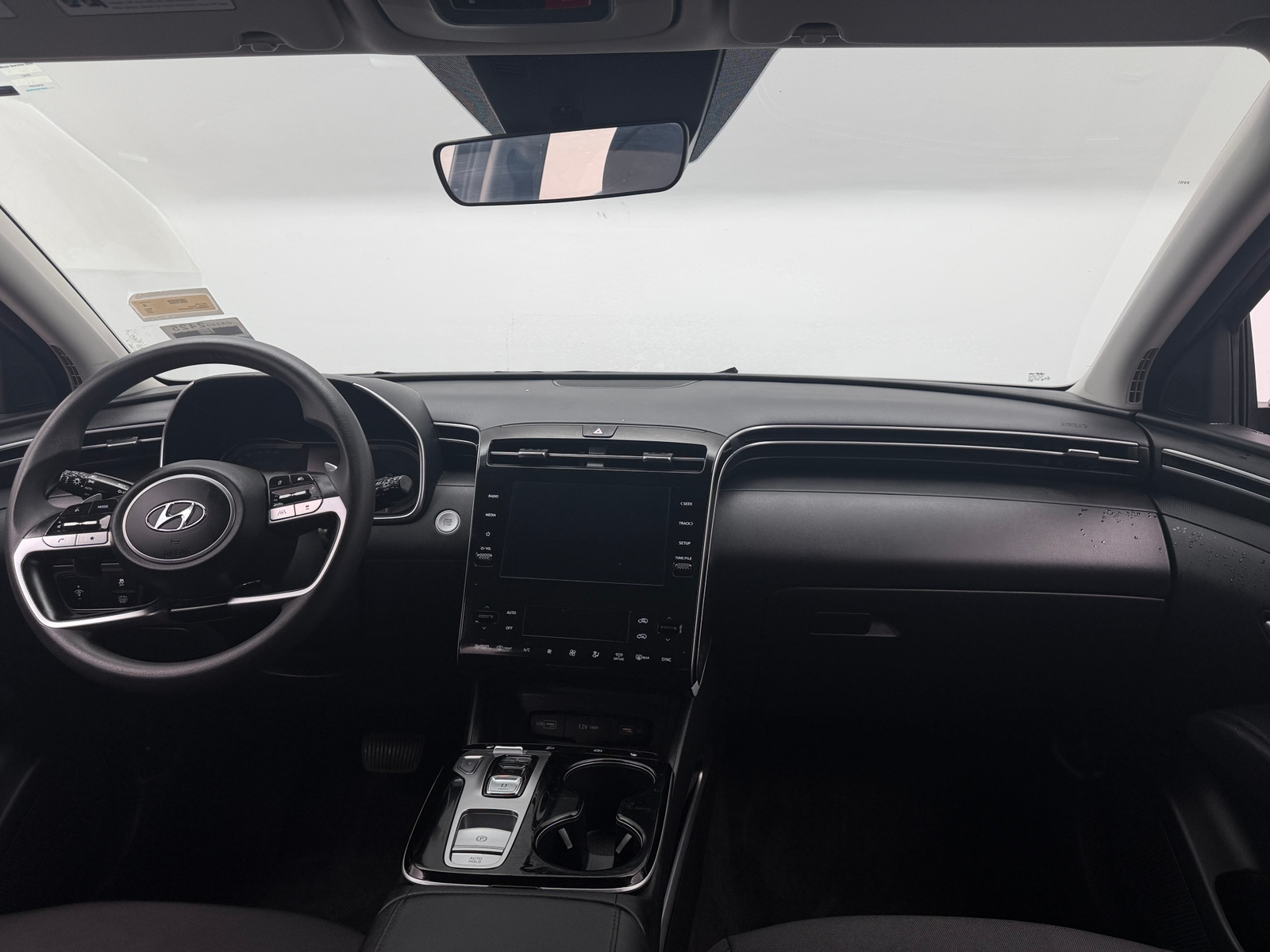 Thumbnail: 2022 Hyundai Tucson - 3