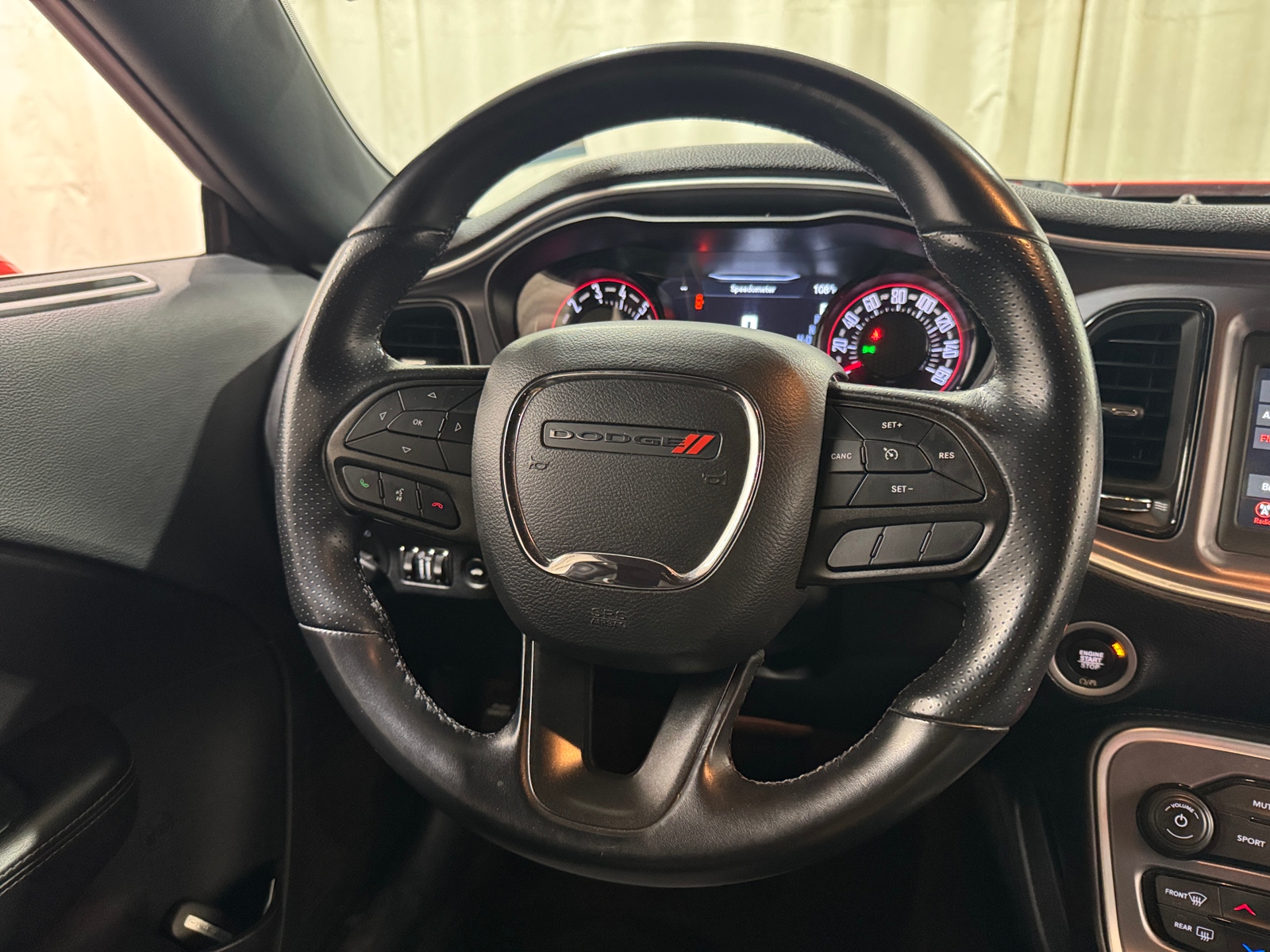 Thumbnail: 2020 Dodge Challenger - 4