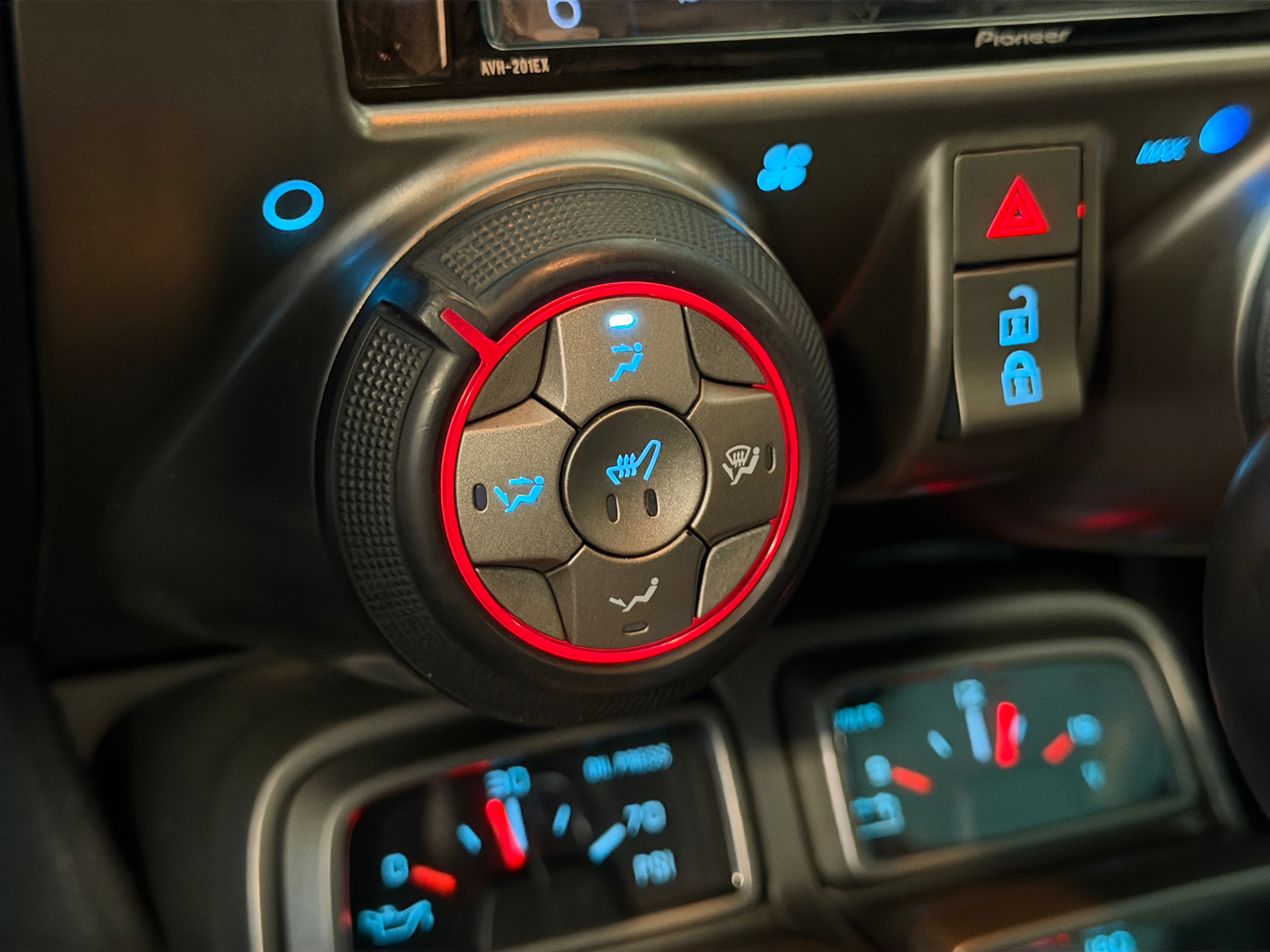 2015 Chevrolet Camaro 2LT - Photo 14