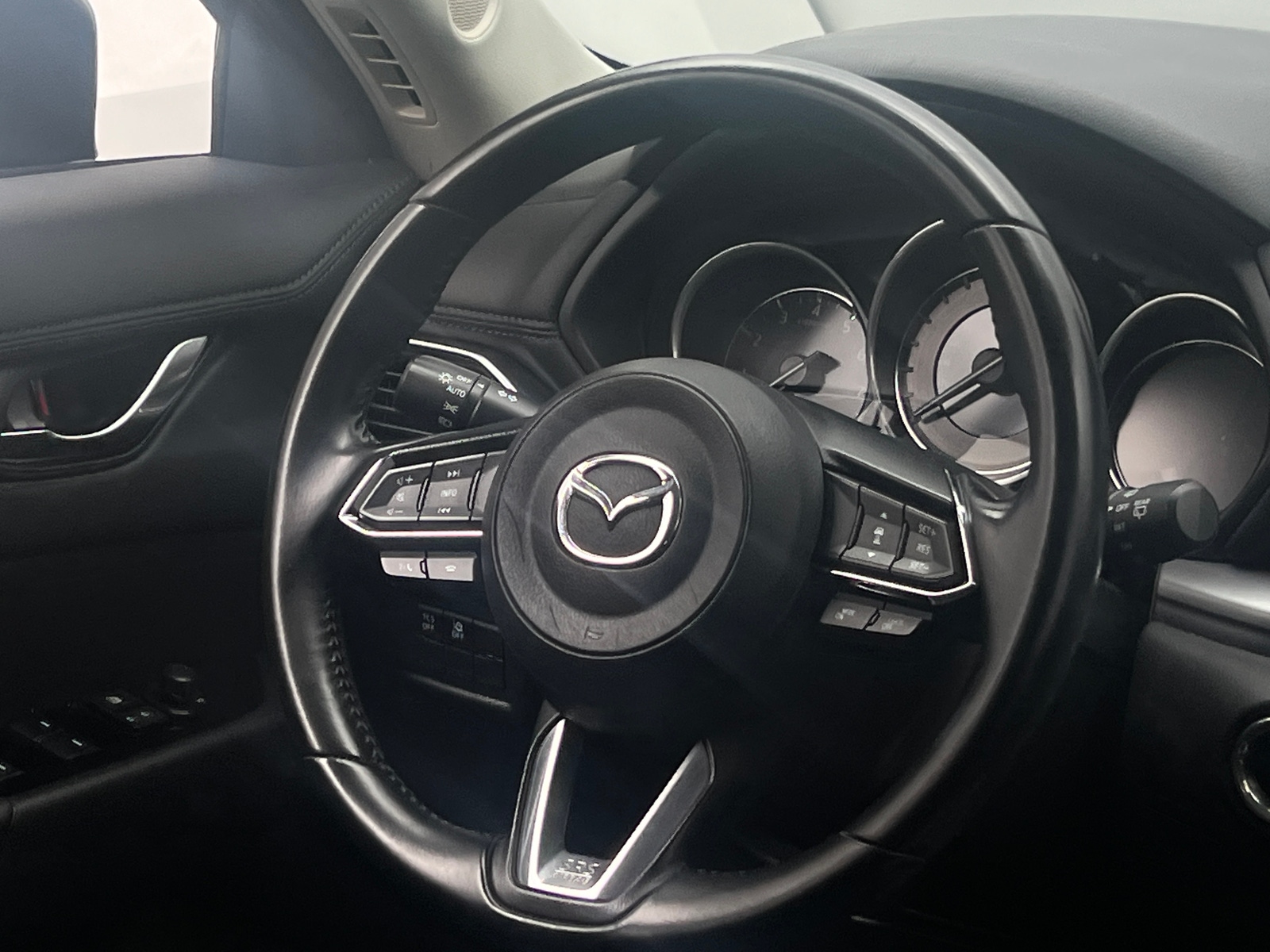 Thumbnail: 2021 Mazda CX-5 - 4