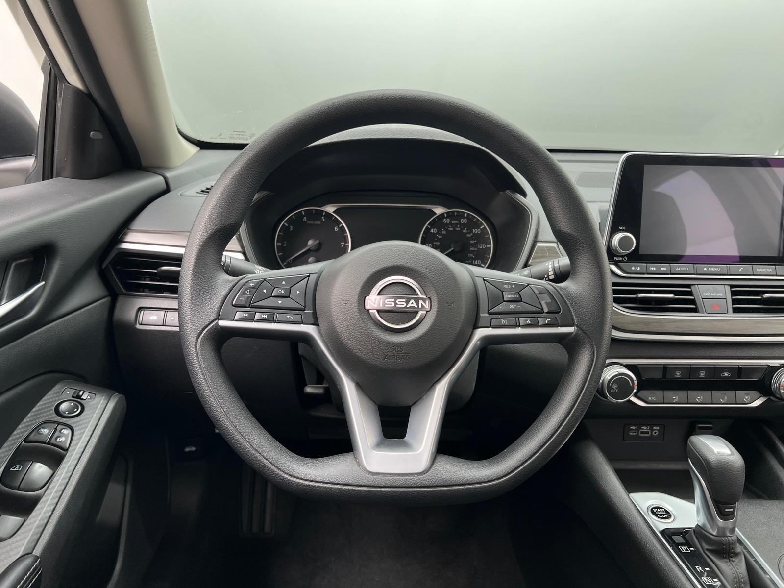 Thumbnail: 2025 Nissan Altima - 5