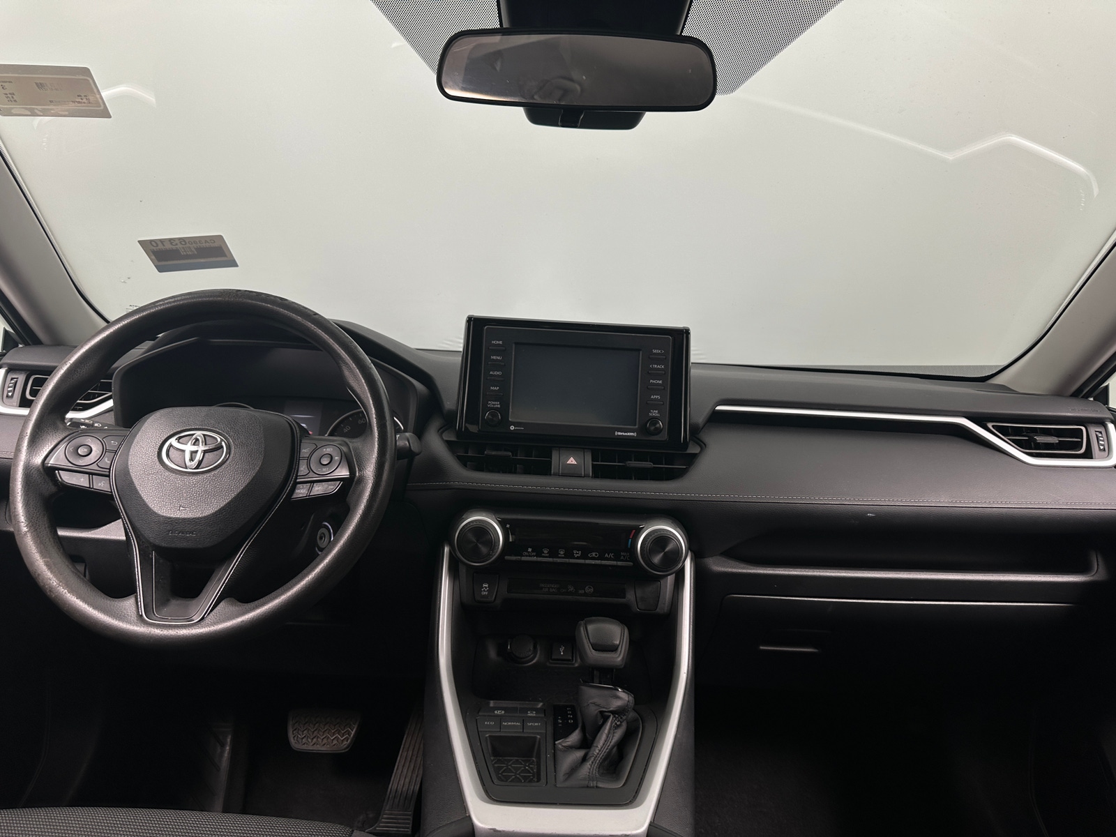 Thumbnail: 2021 Toyota RAV4 - 3