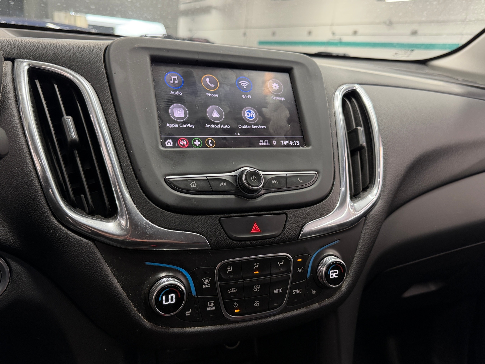 Thumbnail: 2020 Chevrolet Equinox - 4