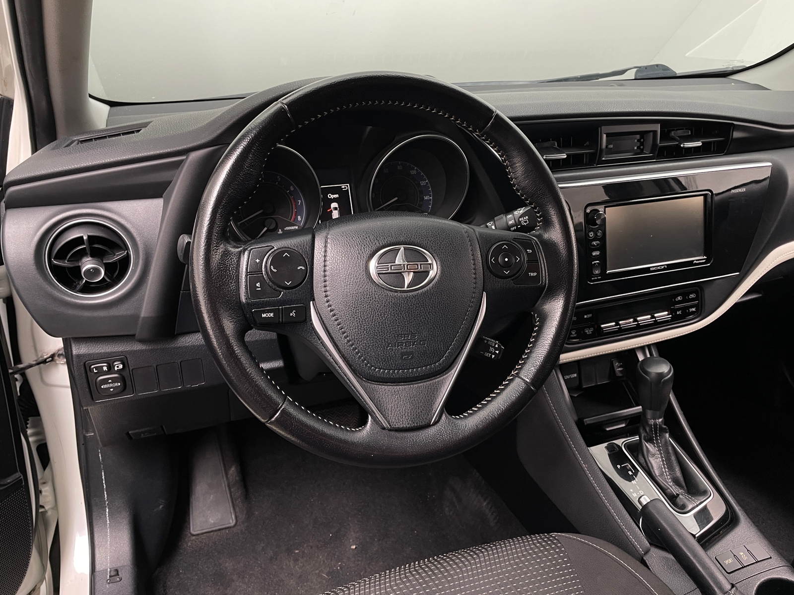 Thumbnail: 2016 Scion iM - 5