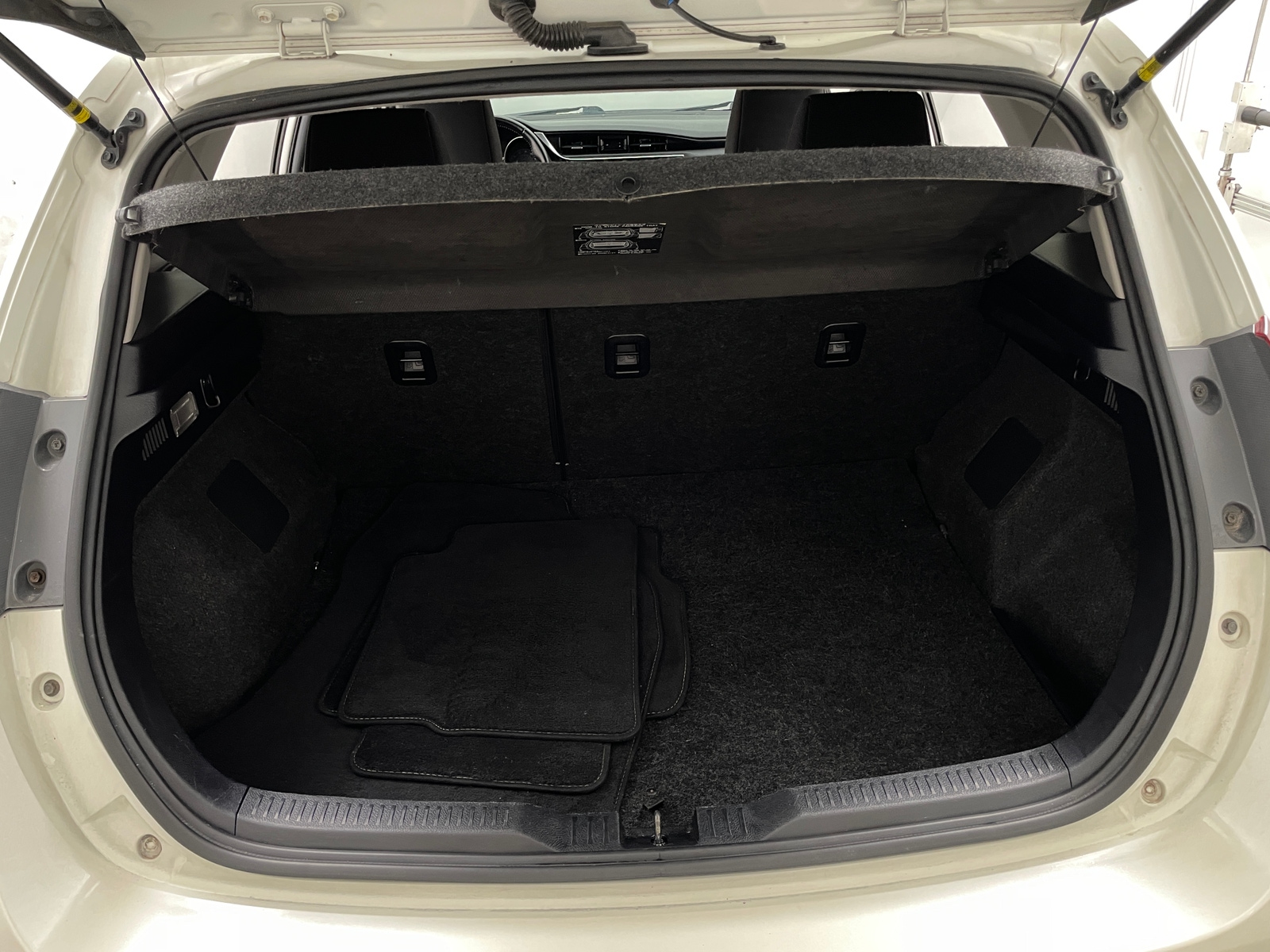 Thumbnail: 2016 Scion iM - 7