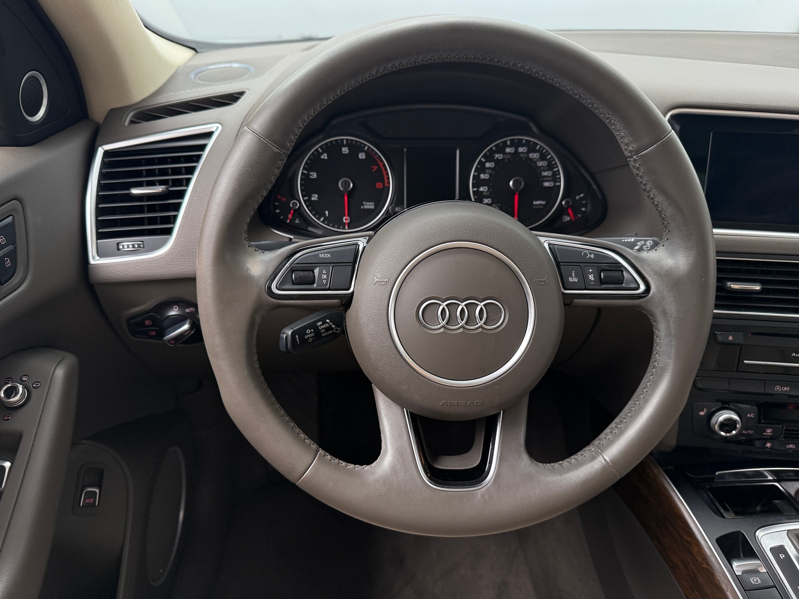 Thumbnail: 2016 Audi Q5 - 4